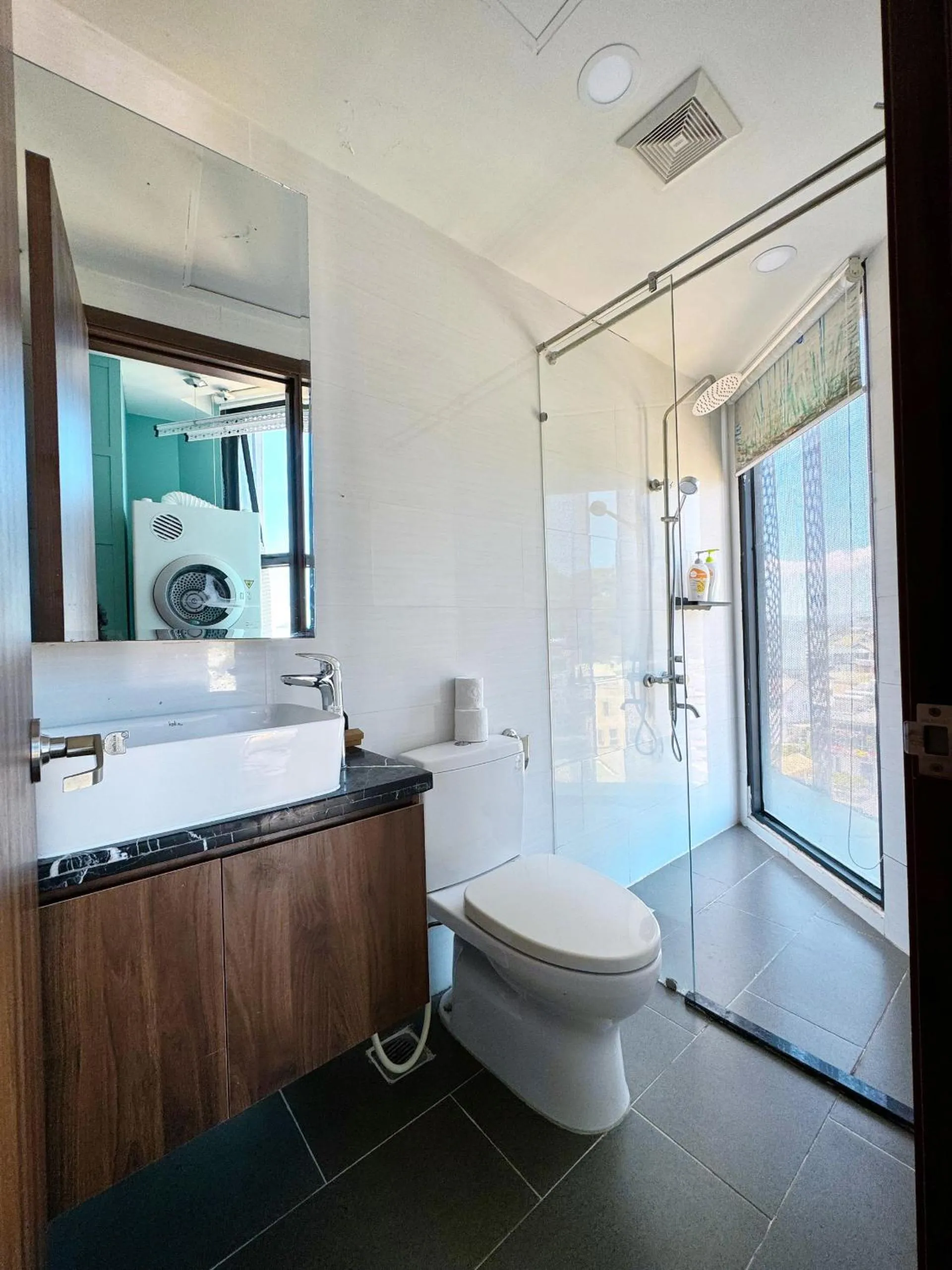 Shower in Dalat Center Residence