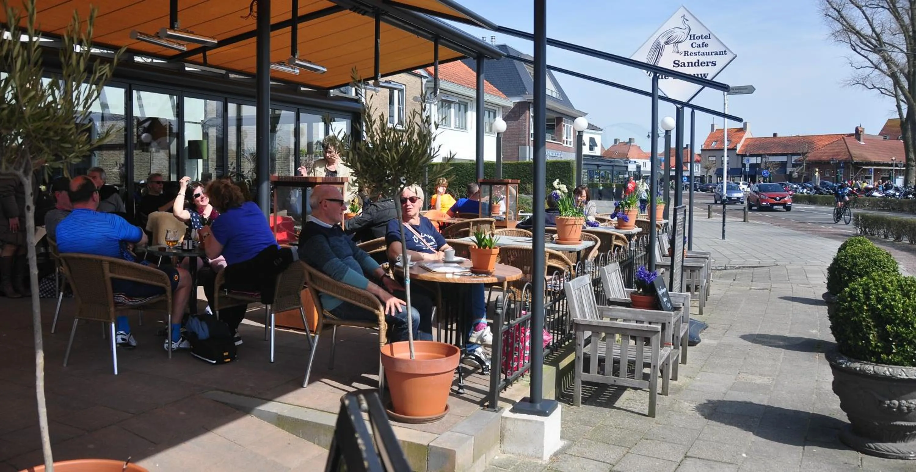 Restaurant/places to eat in Hotel Sanders de Paauw
