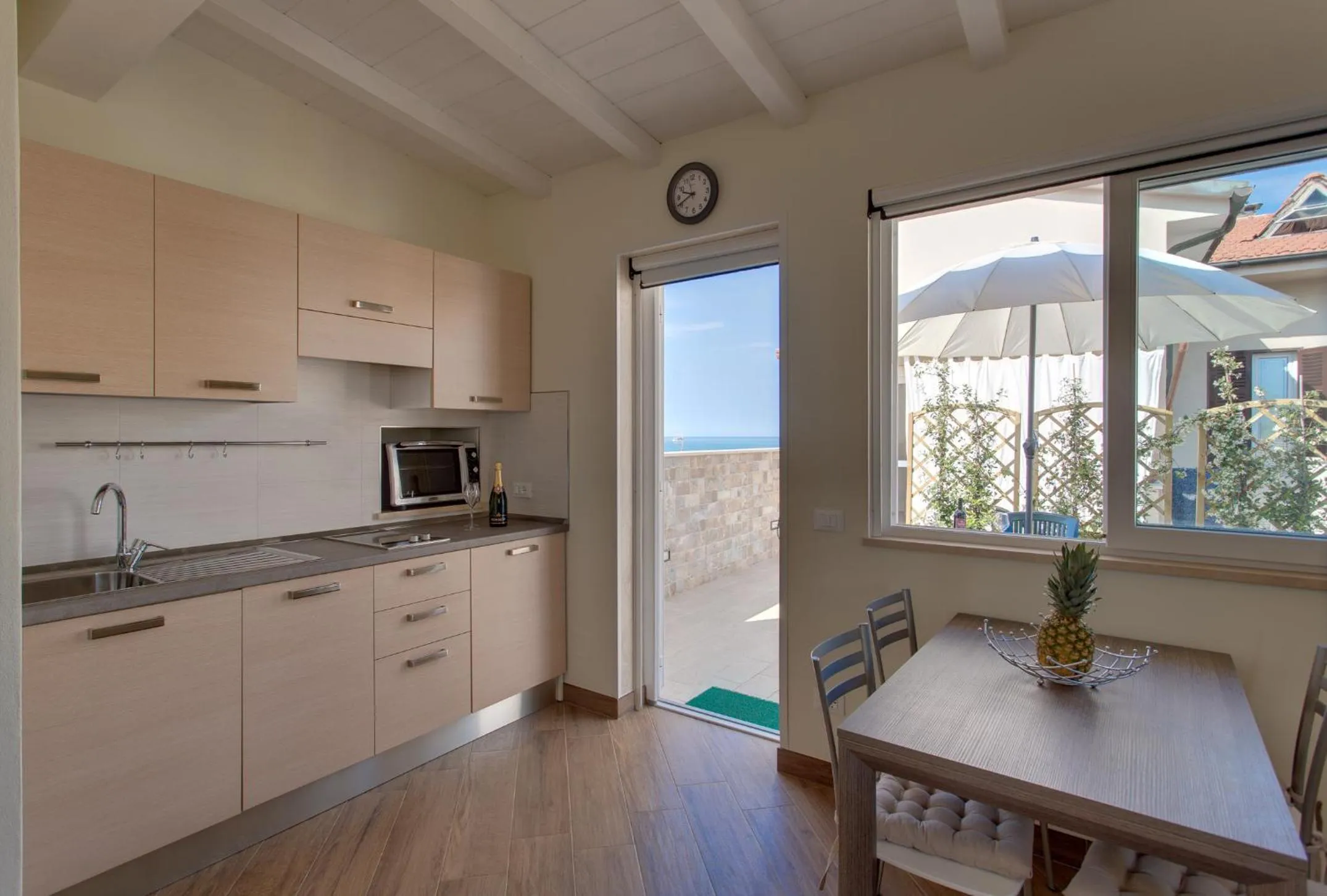 Kitchen or kitchenette in Hotel Biagi & Residence