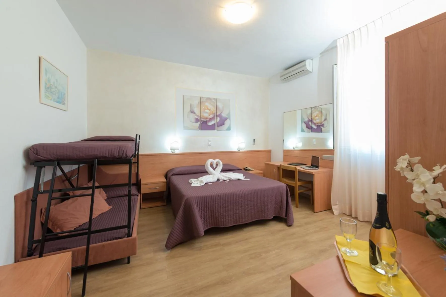 Bedroom, Bed in Hotel Biagi & Residence