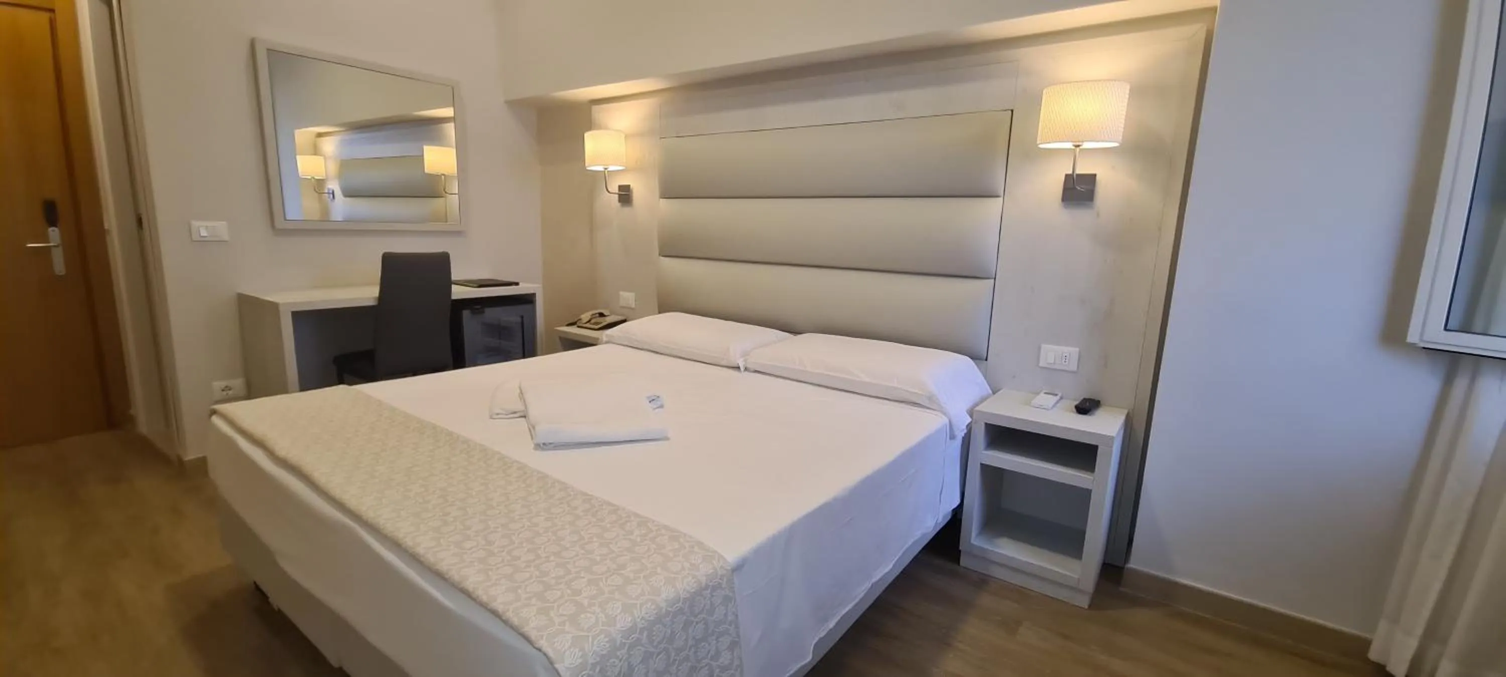 Bed in Hotel Biagi & Residence