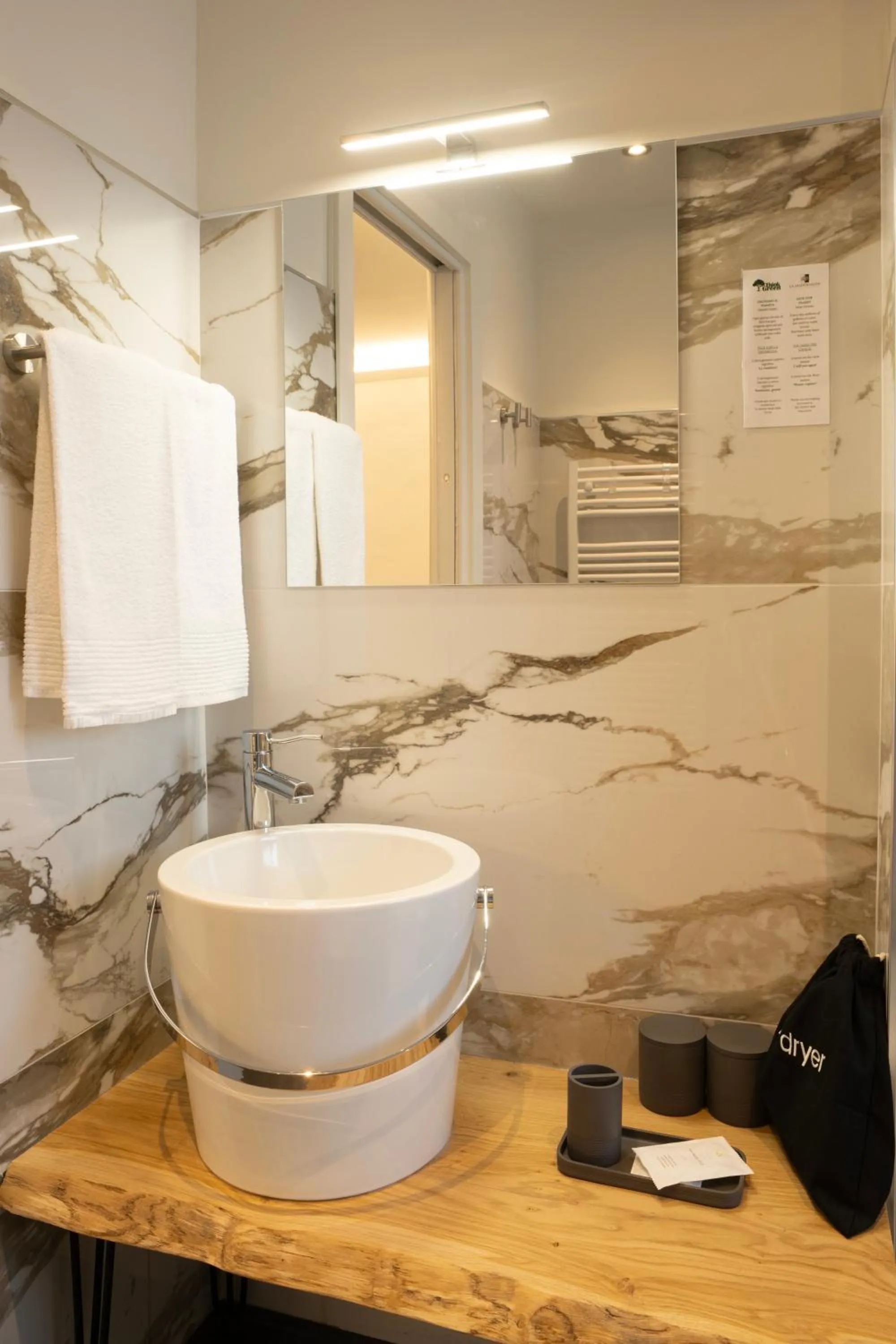 Bathroom in La Madernassa Resort - Casalora Dimora Storica di Charme