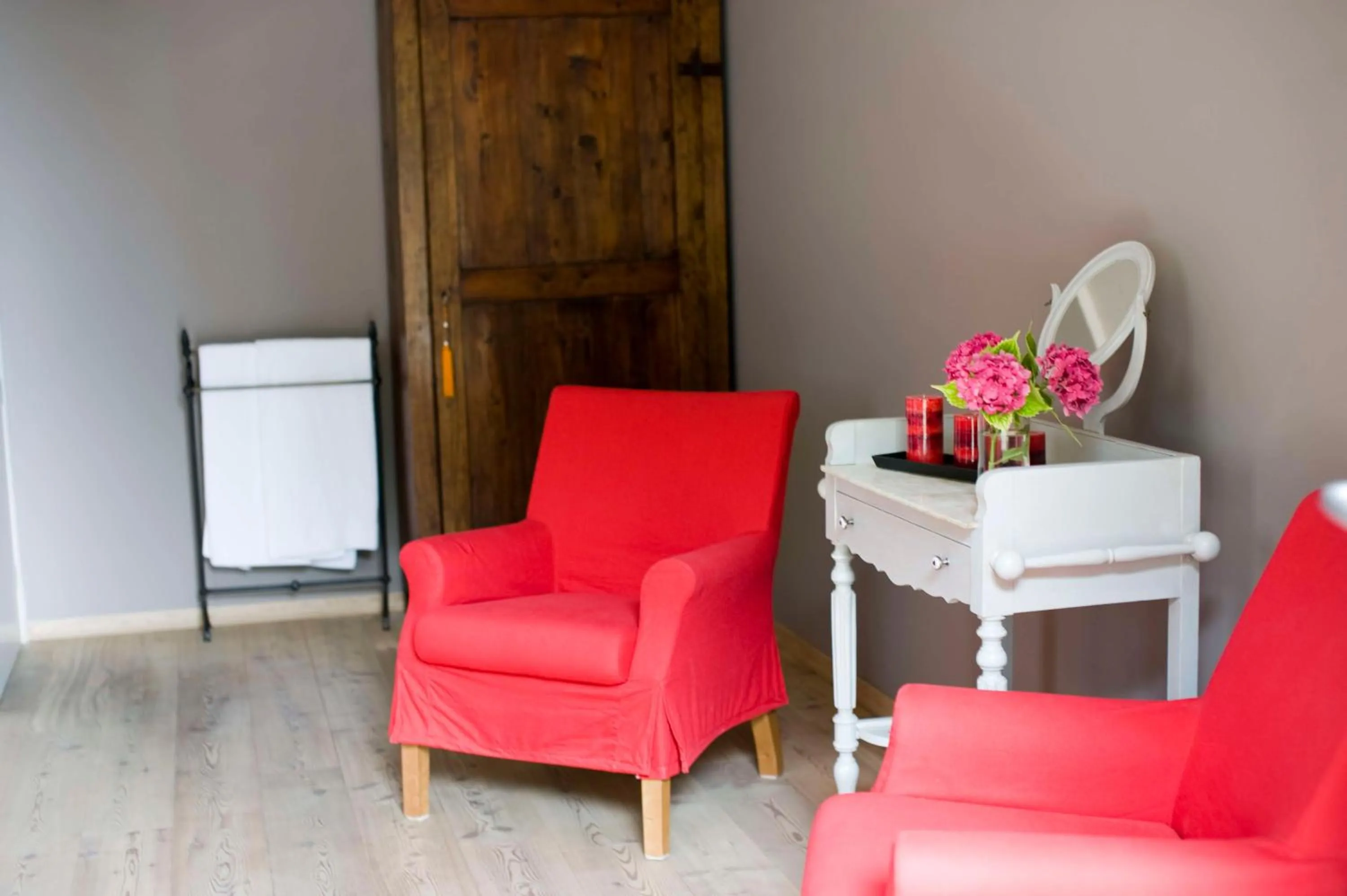 wardrobe in La Madernassa Resort - Casalora Dimora Storica di Charme