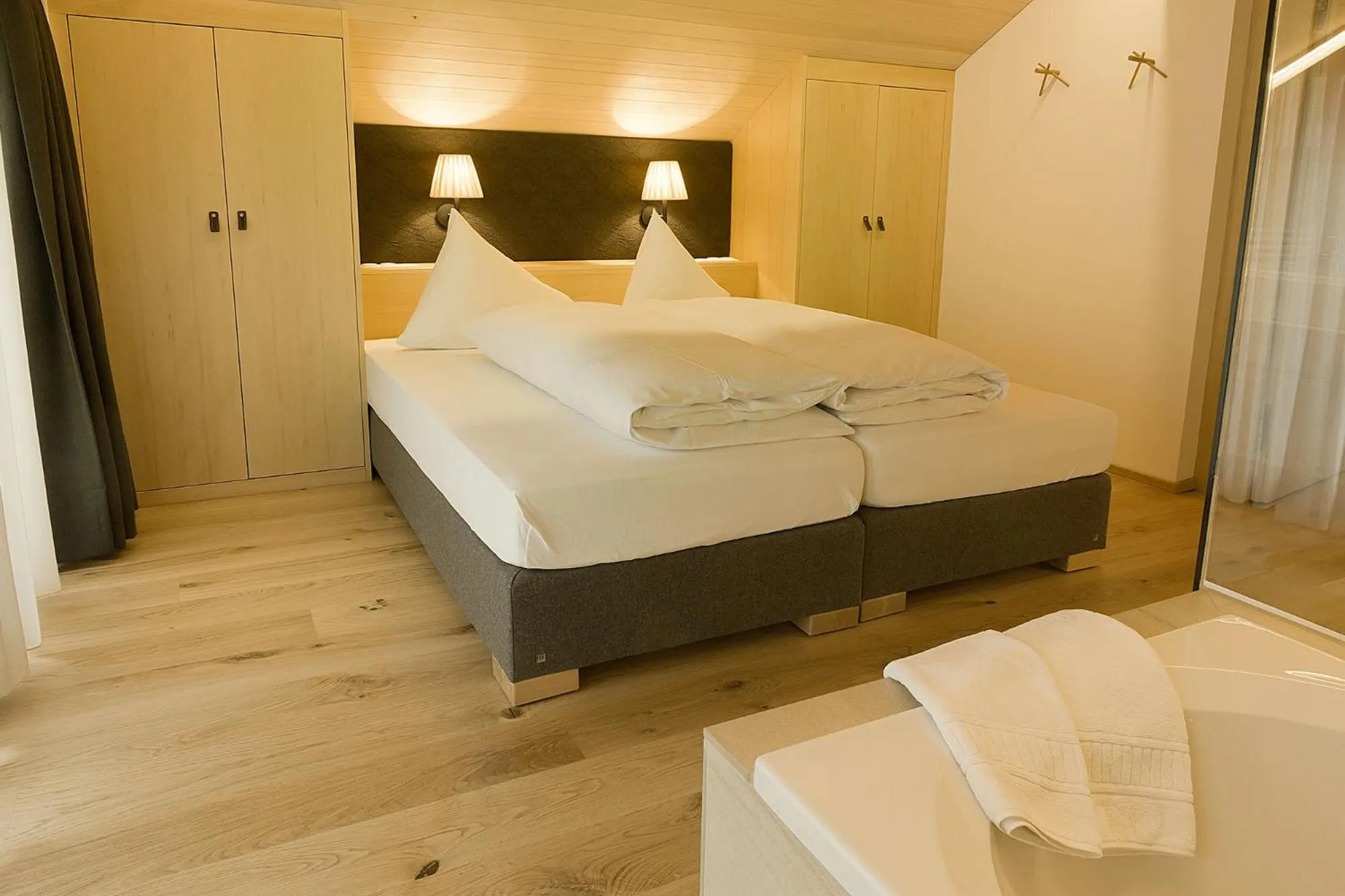 Bedroom, Bed in Arlberg Lodges