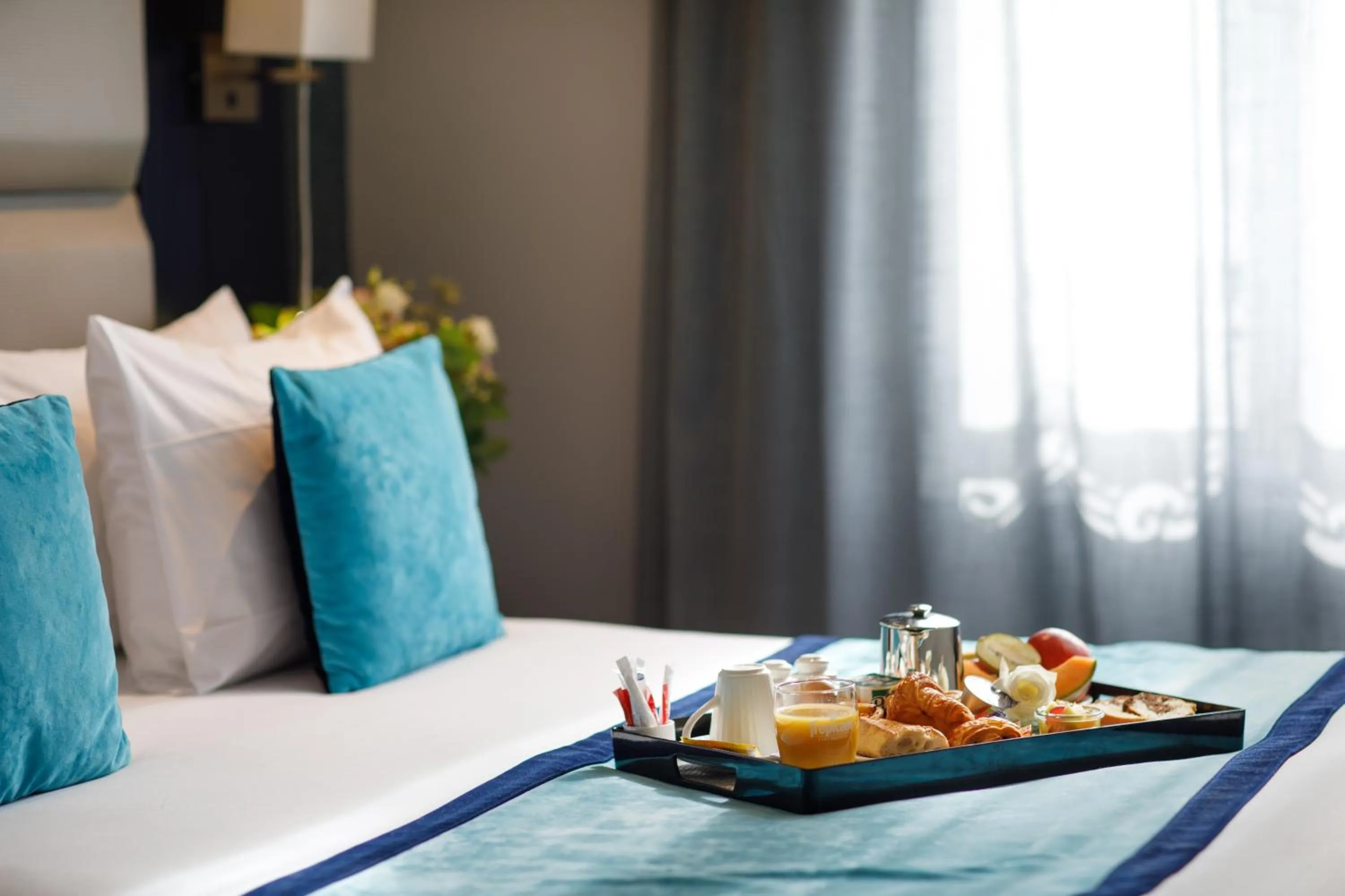 Bed in Prince Albert Montmartre