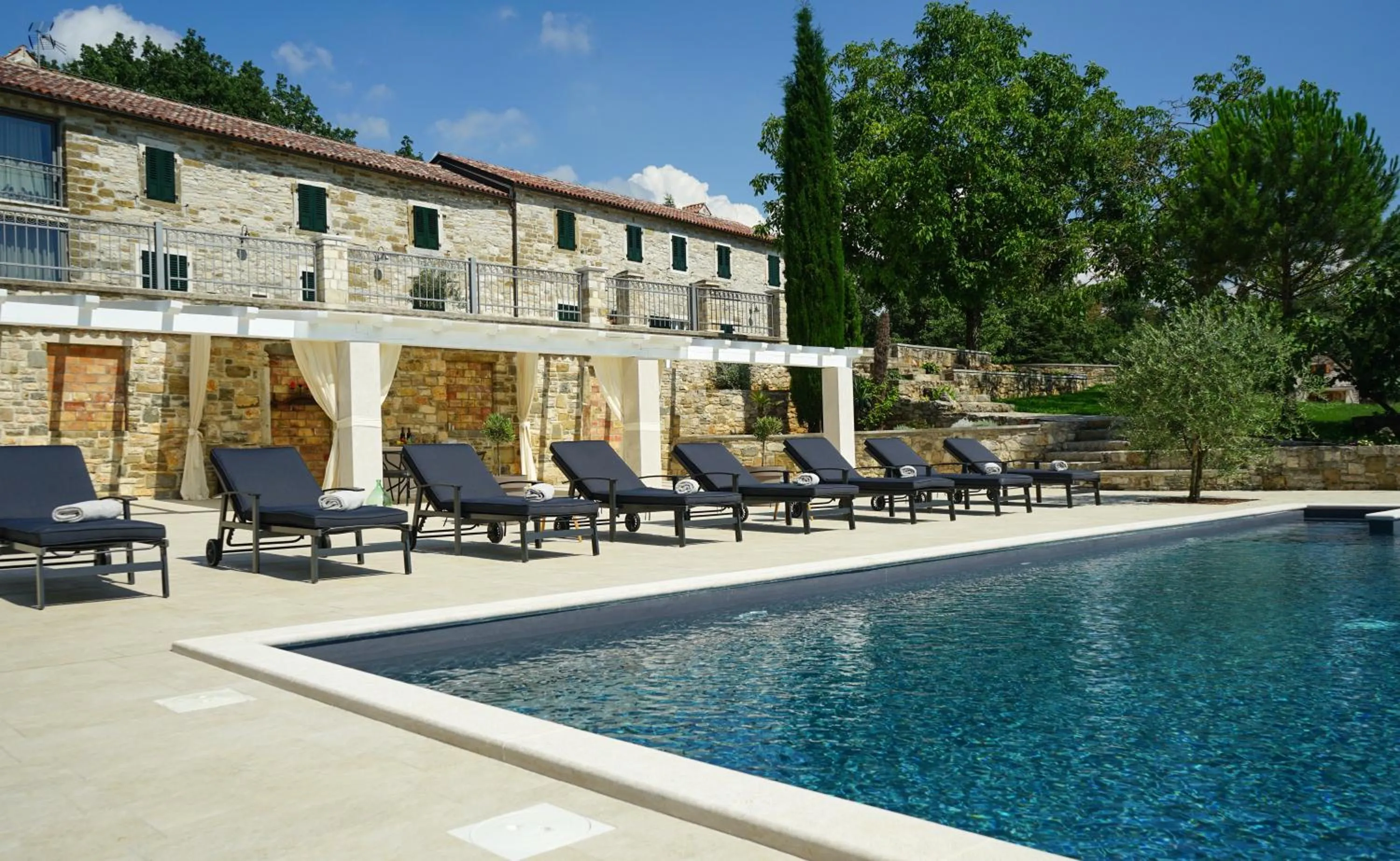 Swimming pool in Rooms Stancija Ruseti