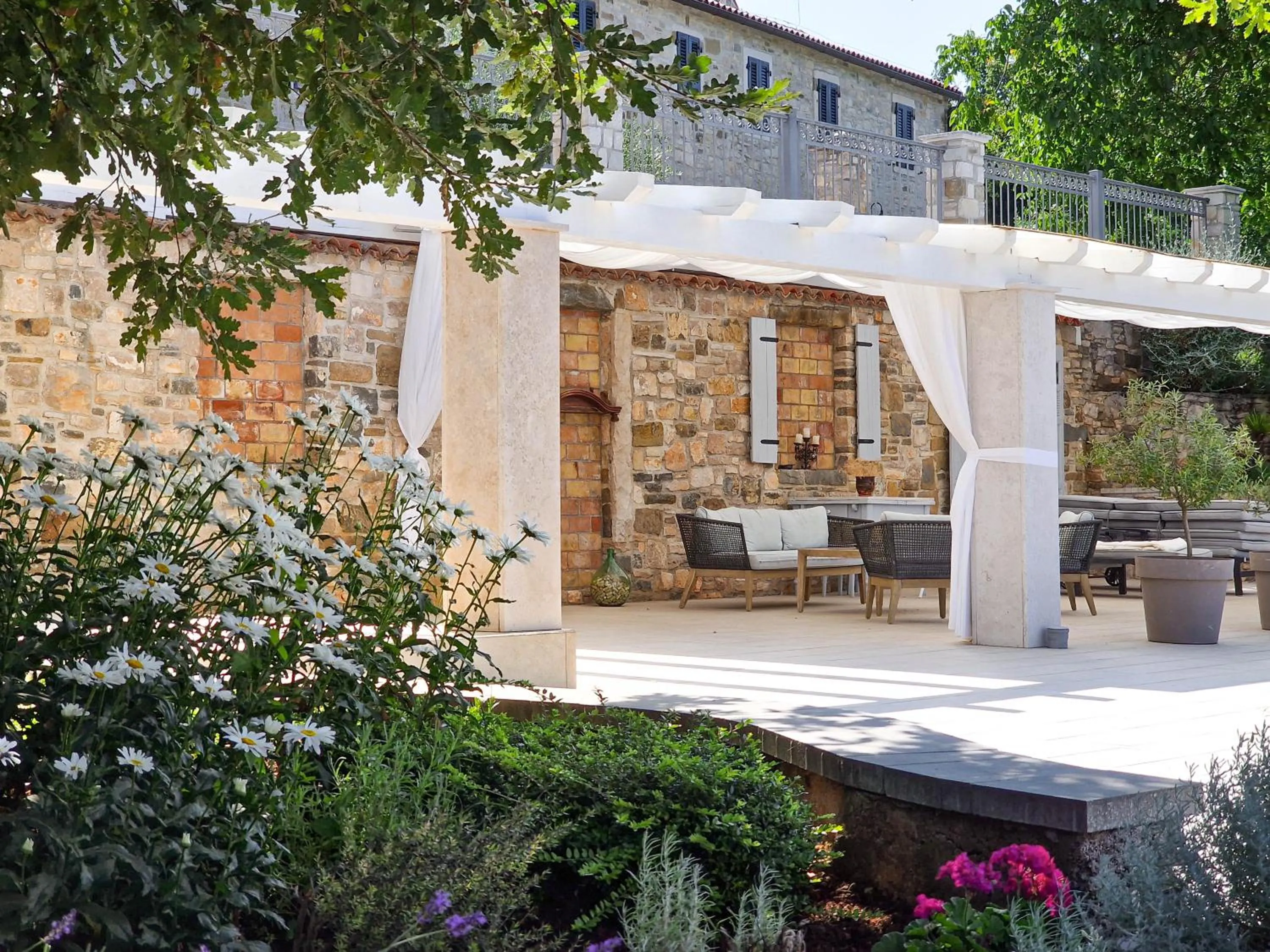 Swimming pool in Rooms Stancija Ruseti