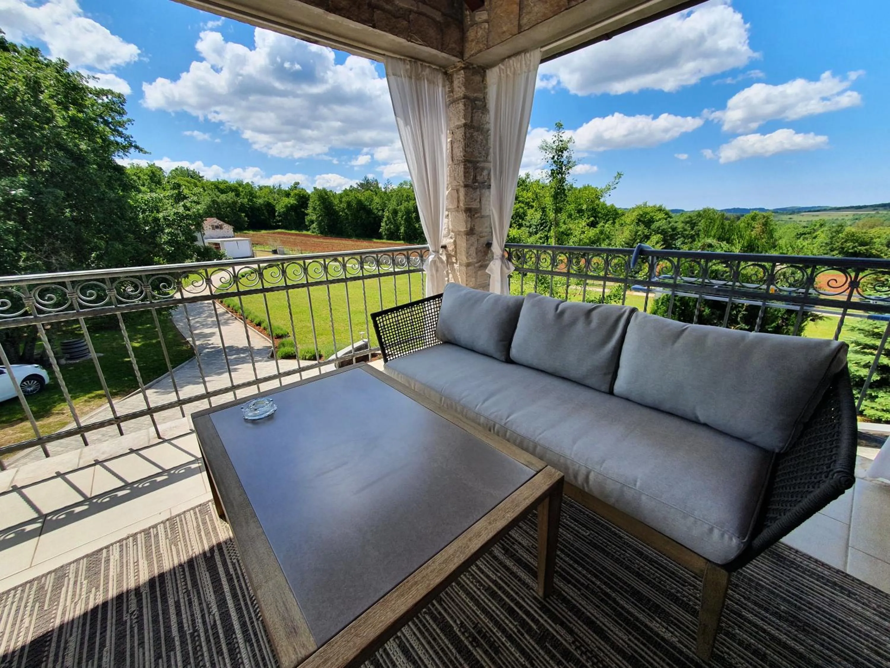 Balcony/Terrace in Rooms Stancija Ruseti