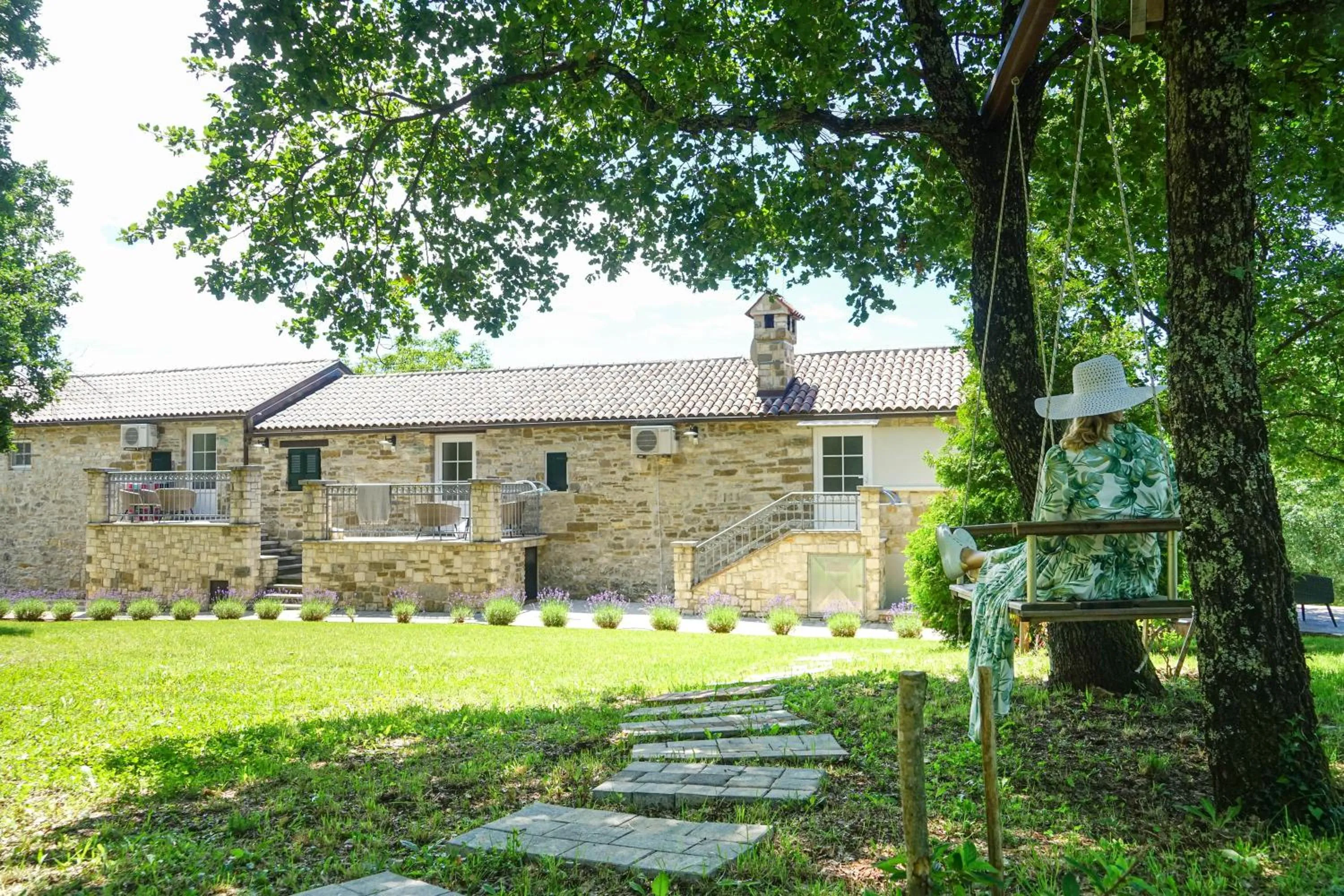 Facade/entrance in Rooms Stancija Ruseti