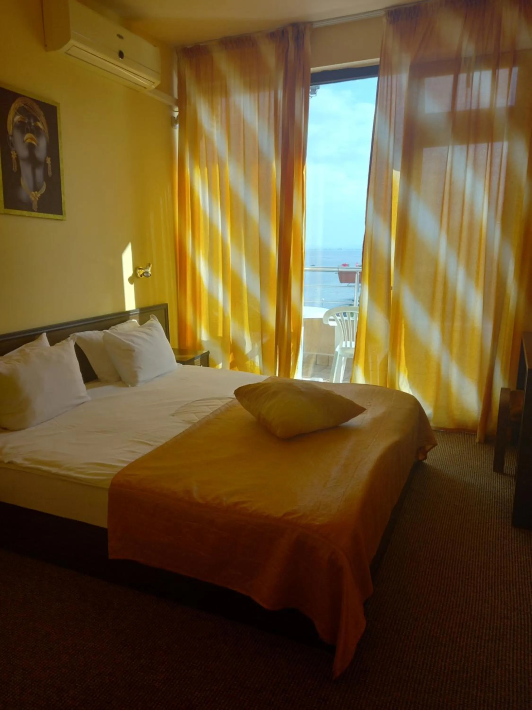 Bed in Hotel Blian