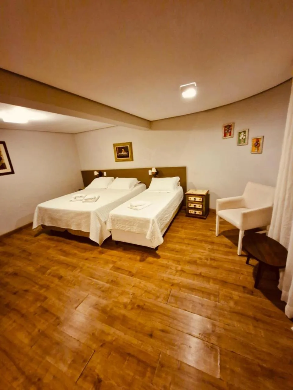 Photo of the whole room, Bed in Pousada Cantinho da Serra