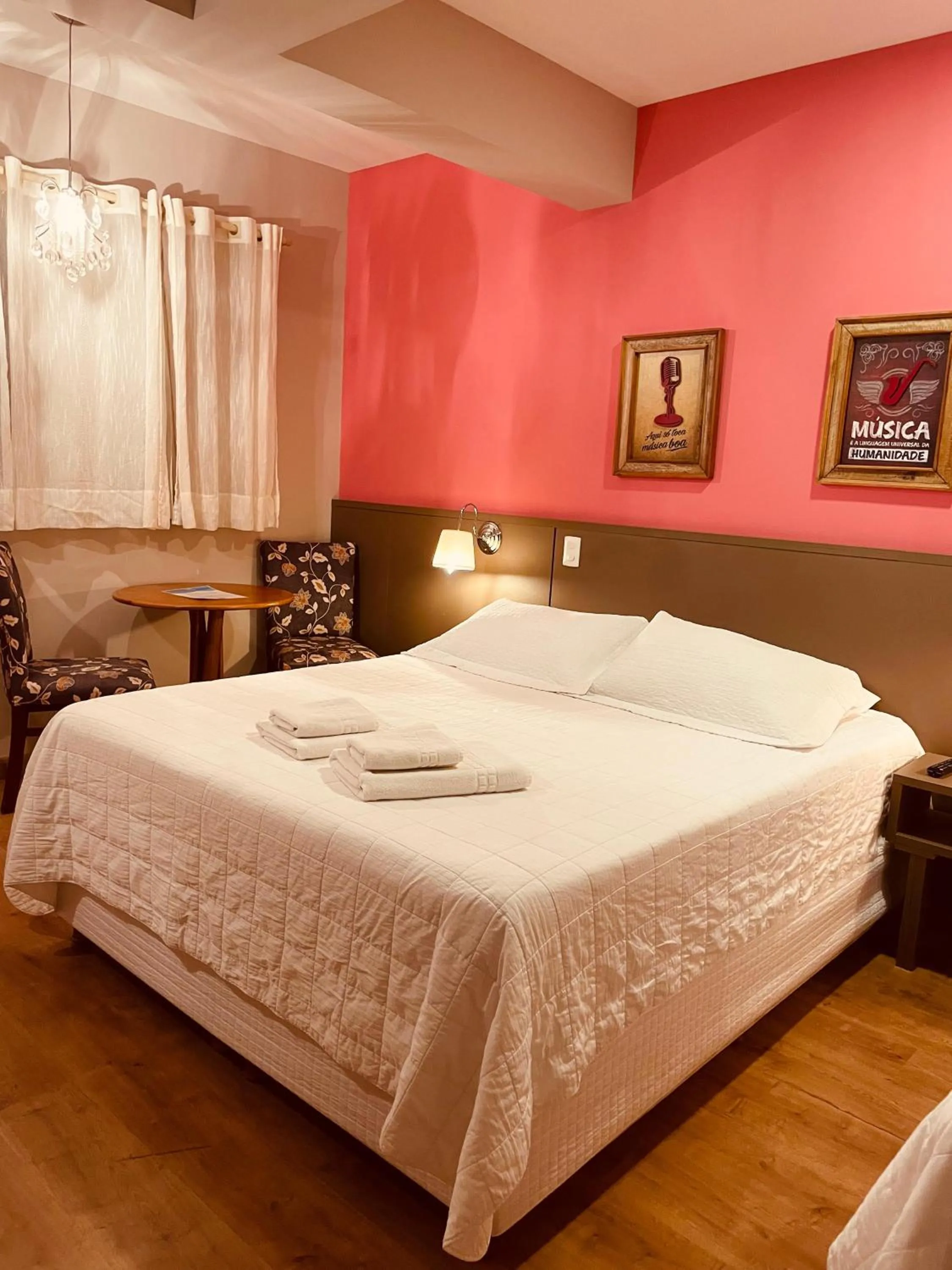 Photo of the whole room, Bed in Pousada Cantinho da Serra