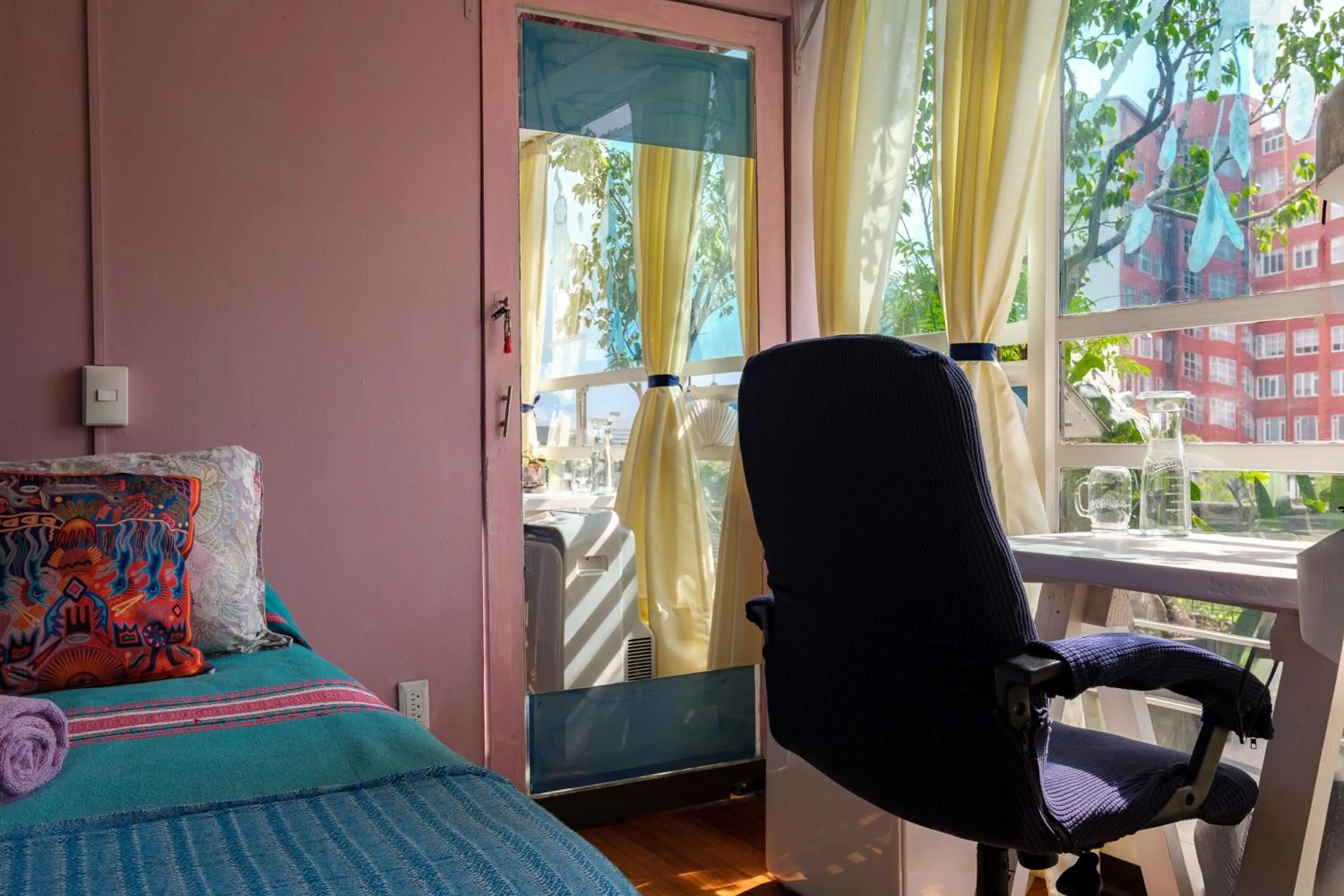 Seating area, Bed in Casa Itzae B&B Polanquito Dog Friendly