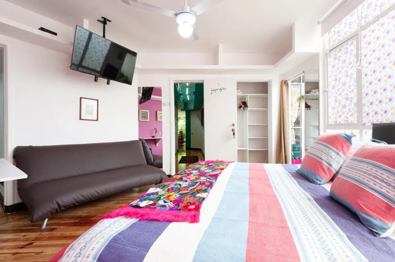 Bed in Casa Itzae B&B Polanquito Dog Friendly