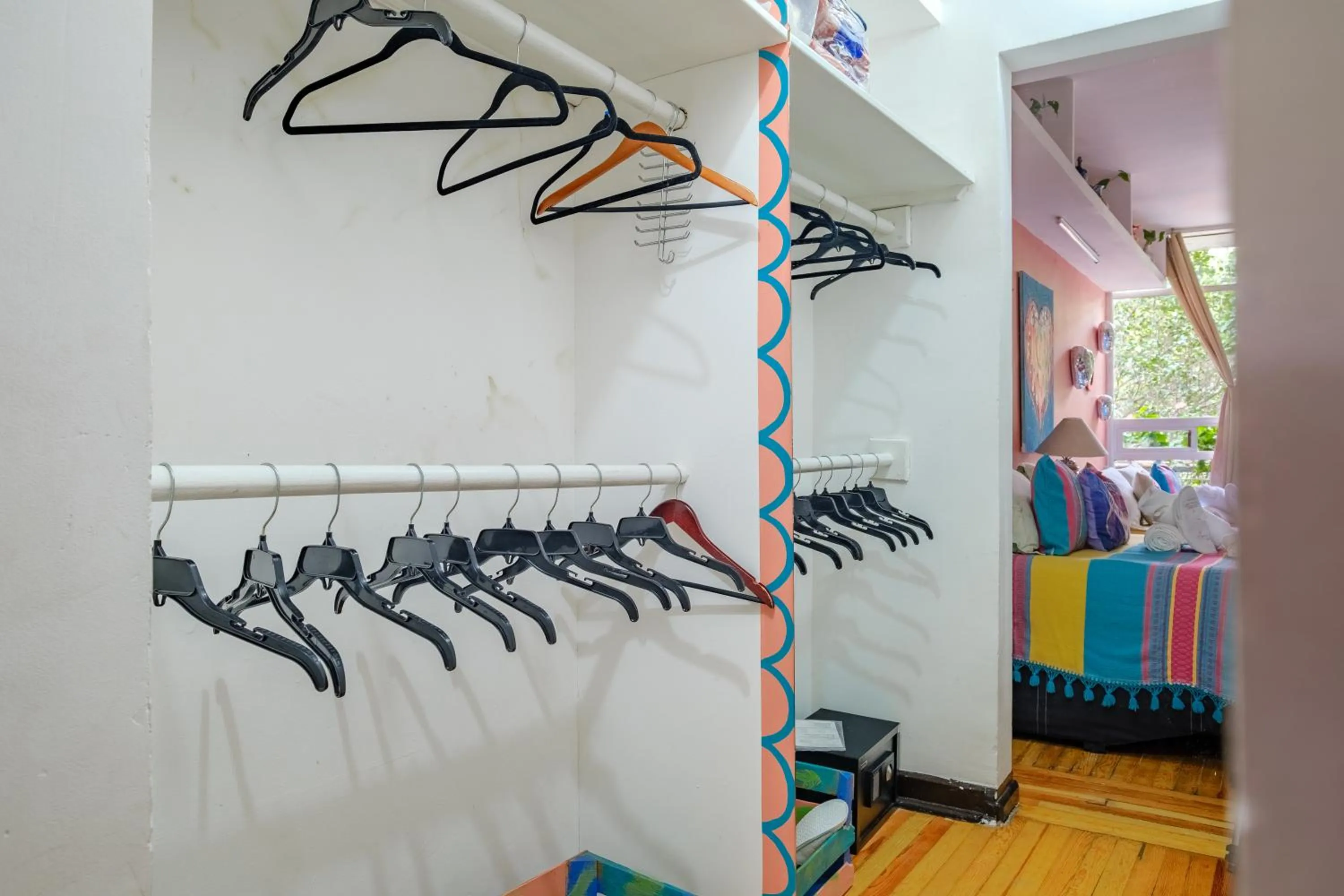 wardrobe in Casa Itzae B&B Polanquito Dog Friendly