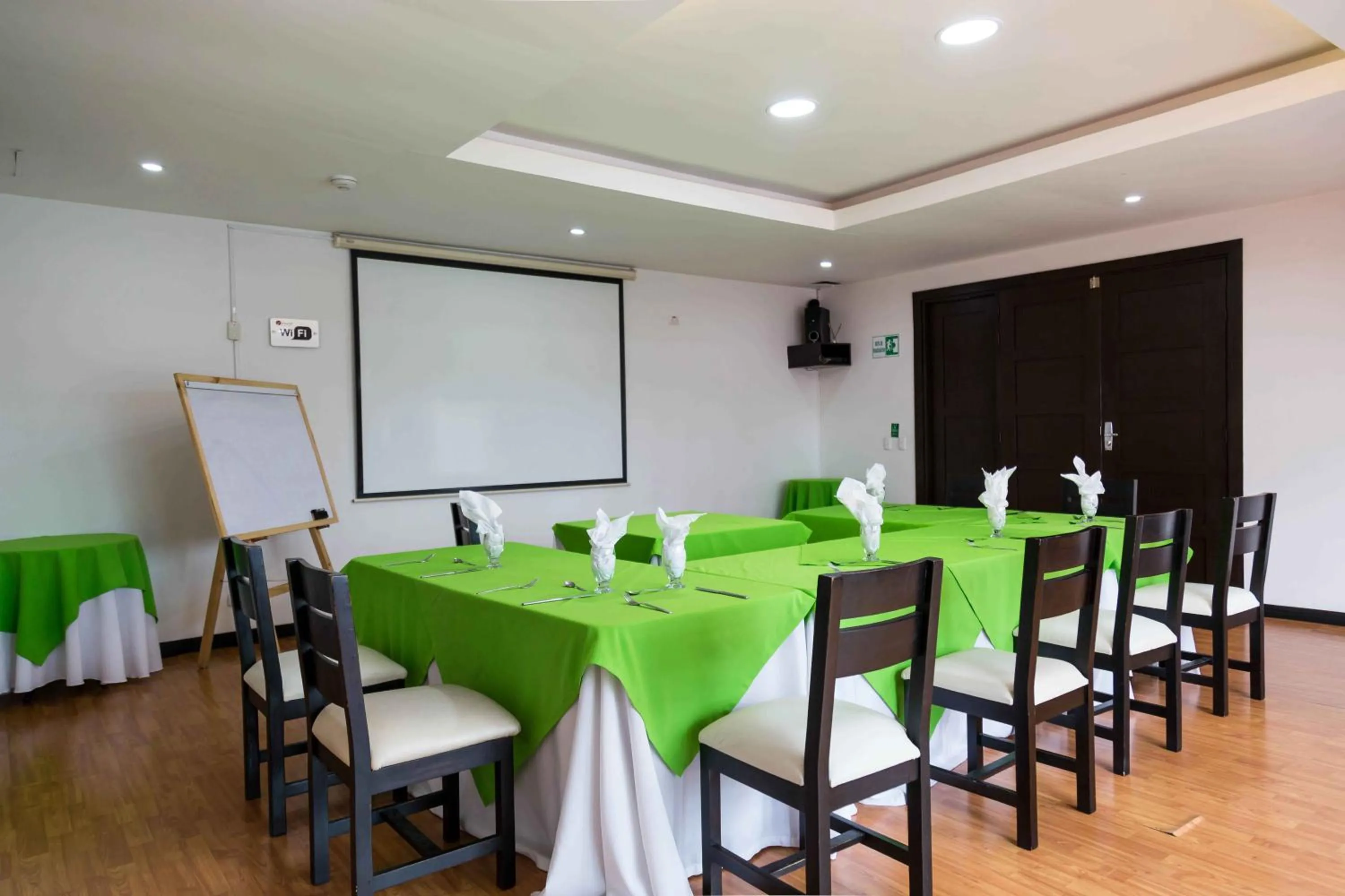 Meeting/conference room in Hotel Varuna