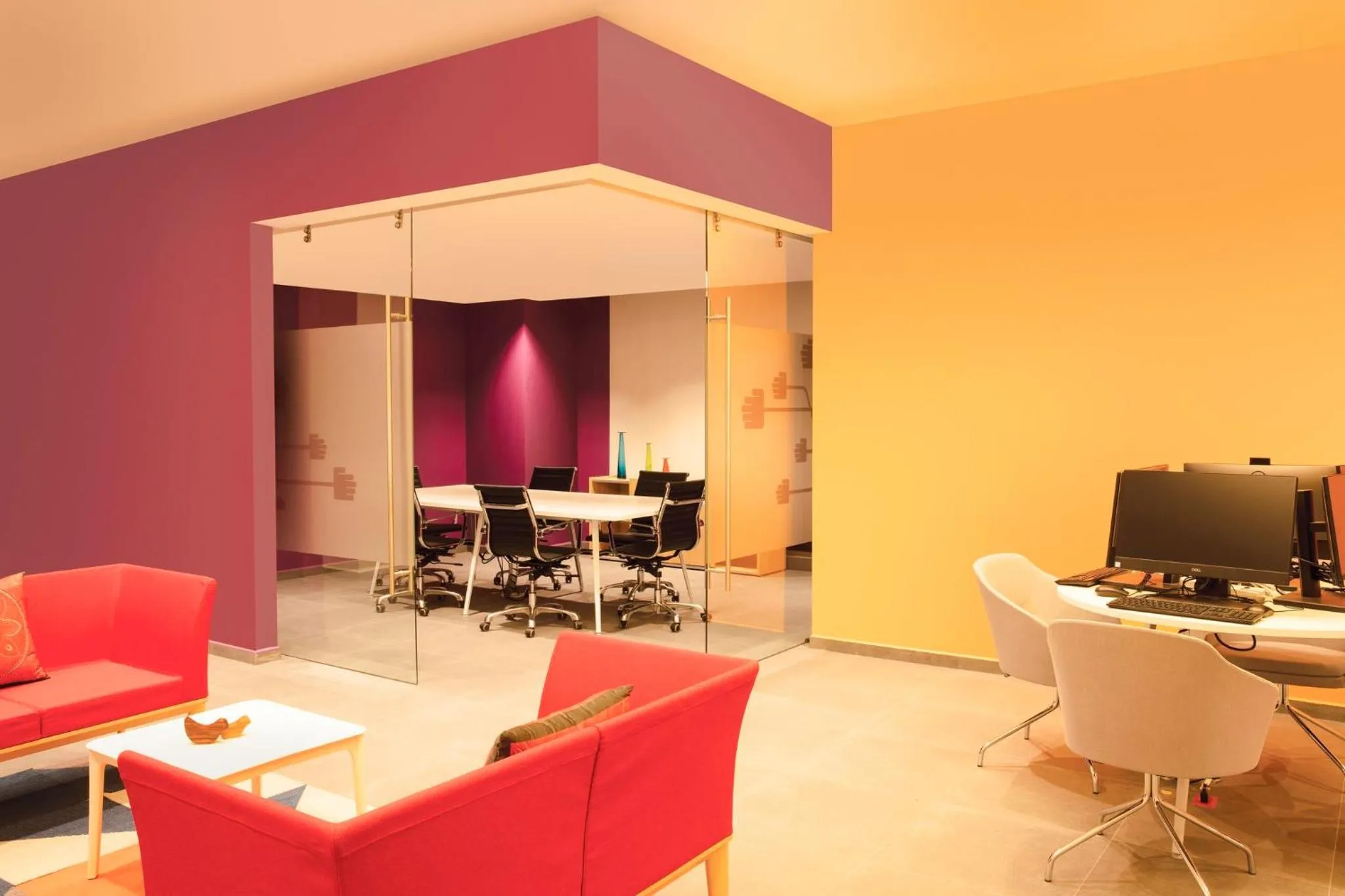 Living room in Fiesta Inn Express Puebla Explanada