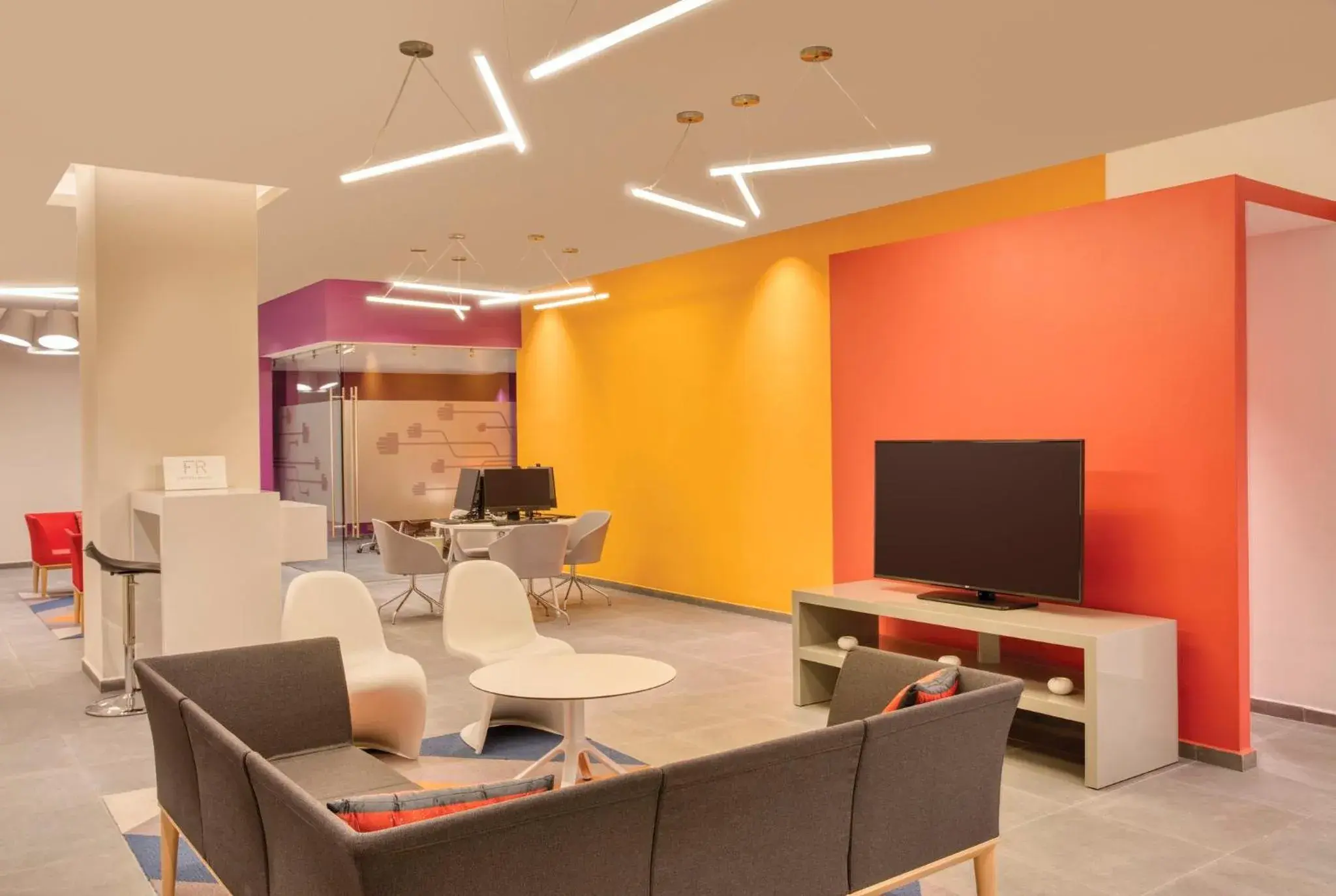 Living room in Fiesta Inn Express Puebla Explanada Living room in Fiesta Inn Express Puebla Explanada