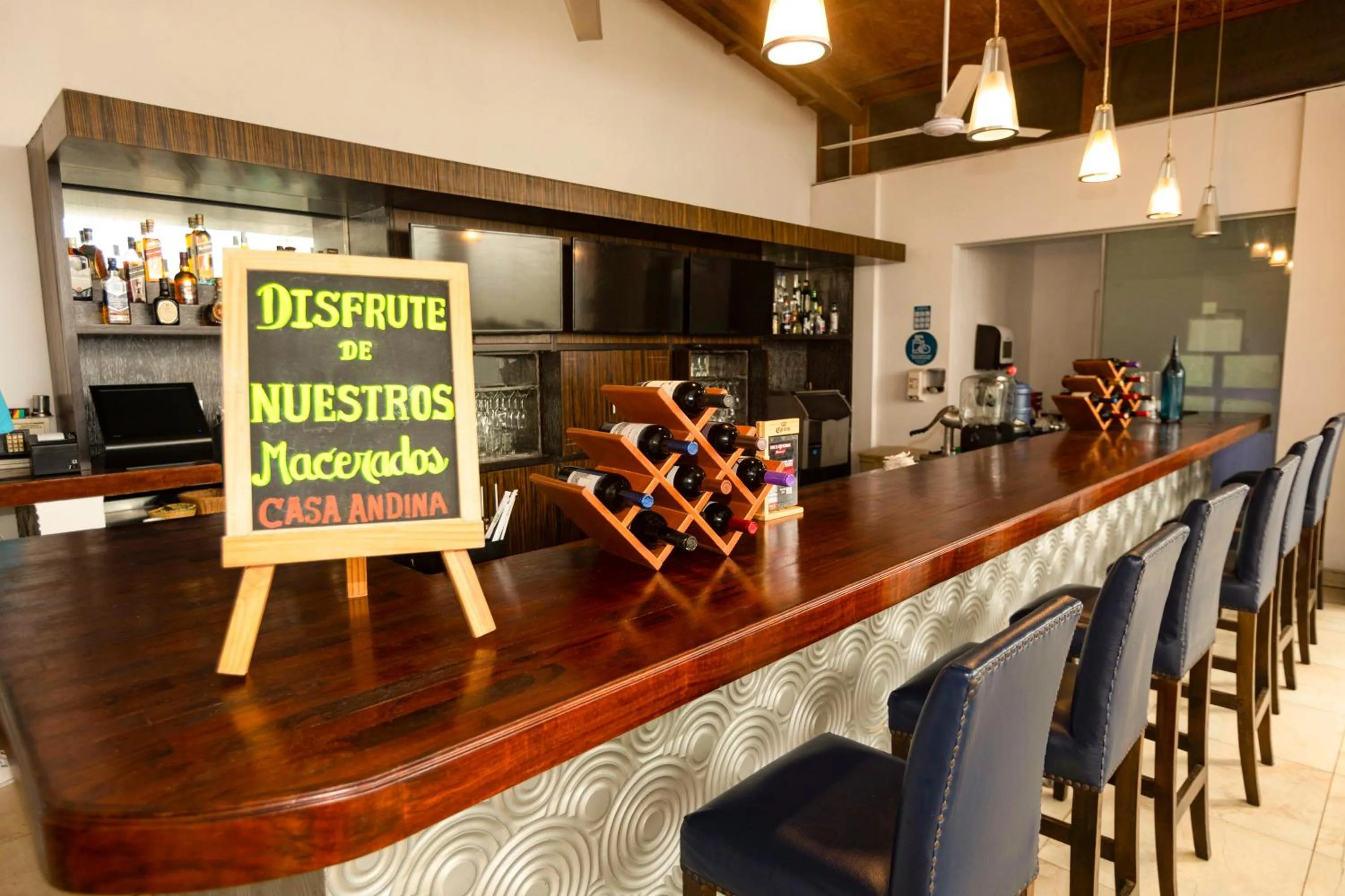 Lounge or bar in Casa Andina Select Zorritos Tumbes