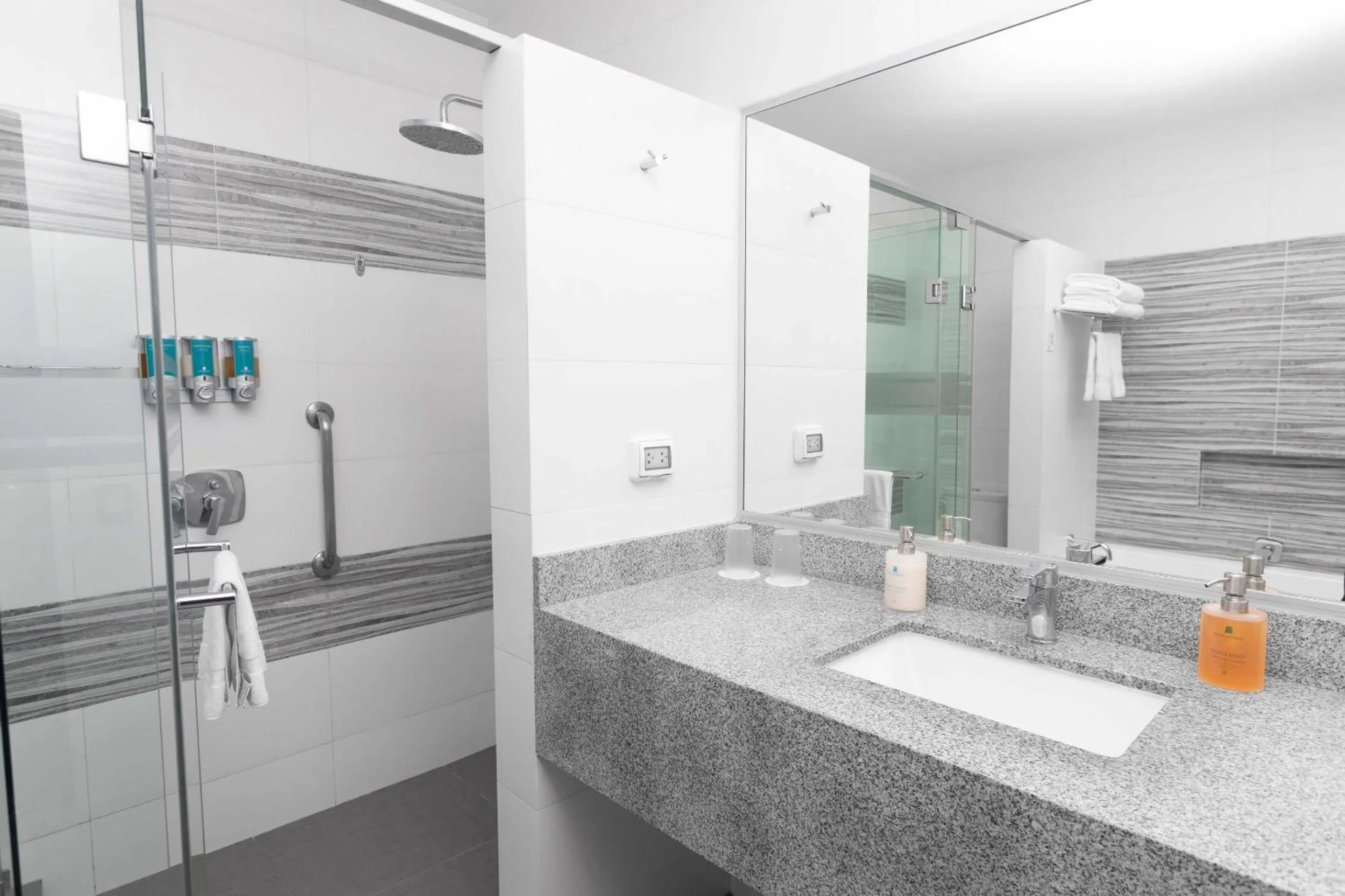 Shower in Casa Andina Select Zorritos Tumbes