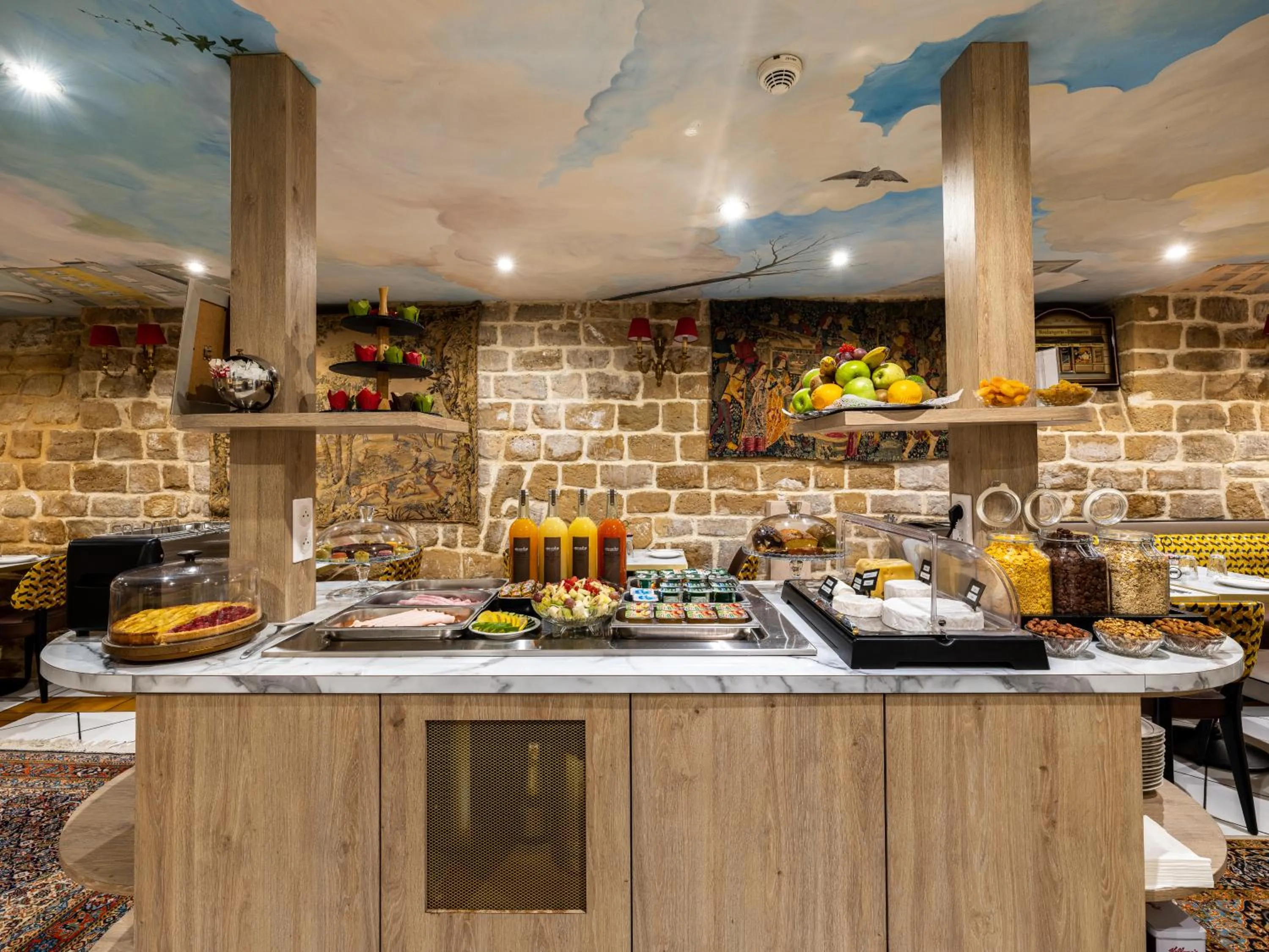 Breakfast in Hotel Minerve