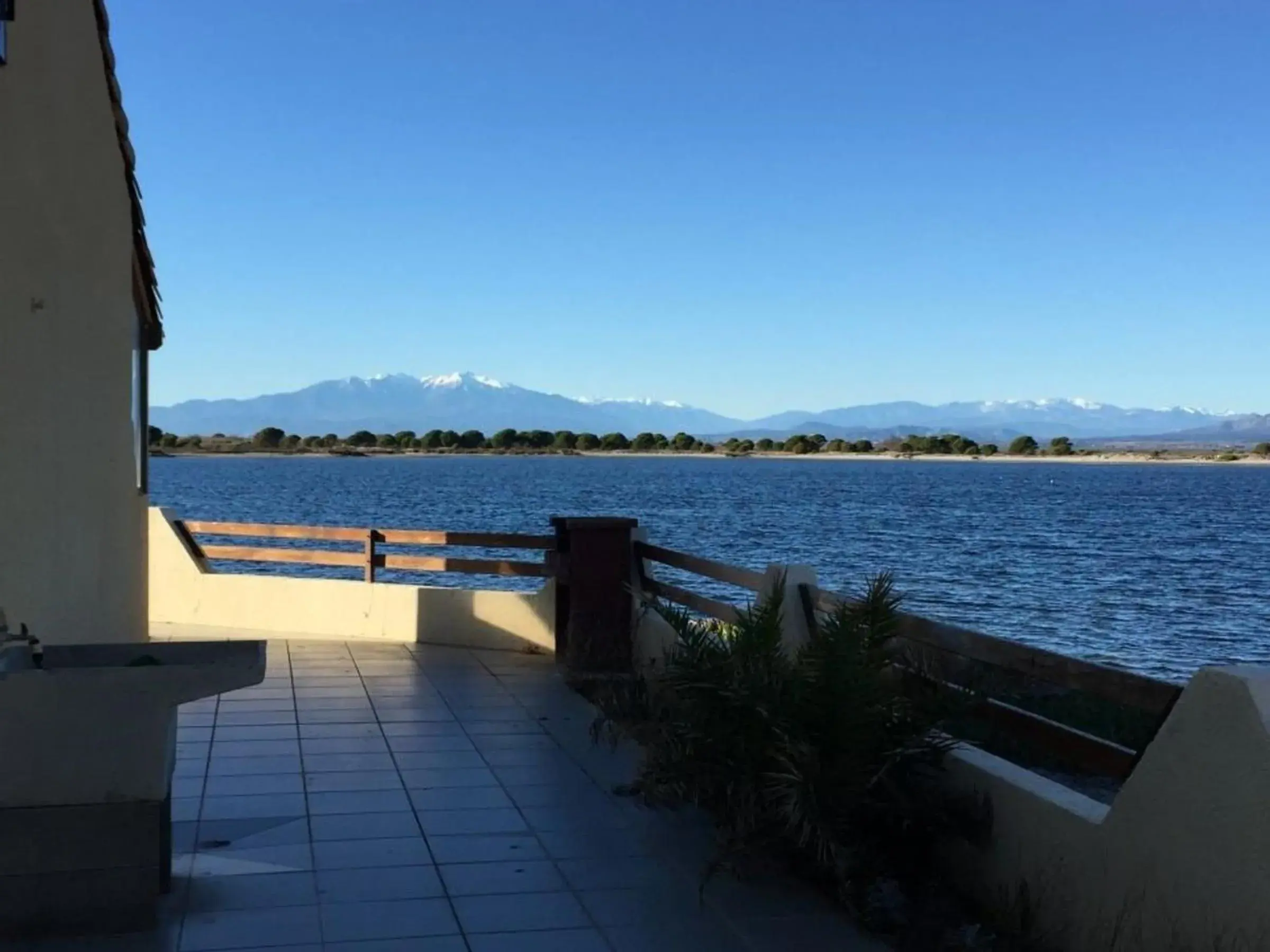 Villa 3 pièces avec mezzanine pour 6 personnes à Port Leucate - Wifi et parking - FR-1-81-80 Villa 3 pièces avec mezzanine pour 6 personnes à Port Leucate - Wifi et parking - FR-1-81-80