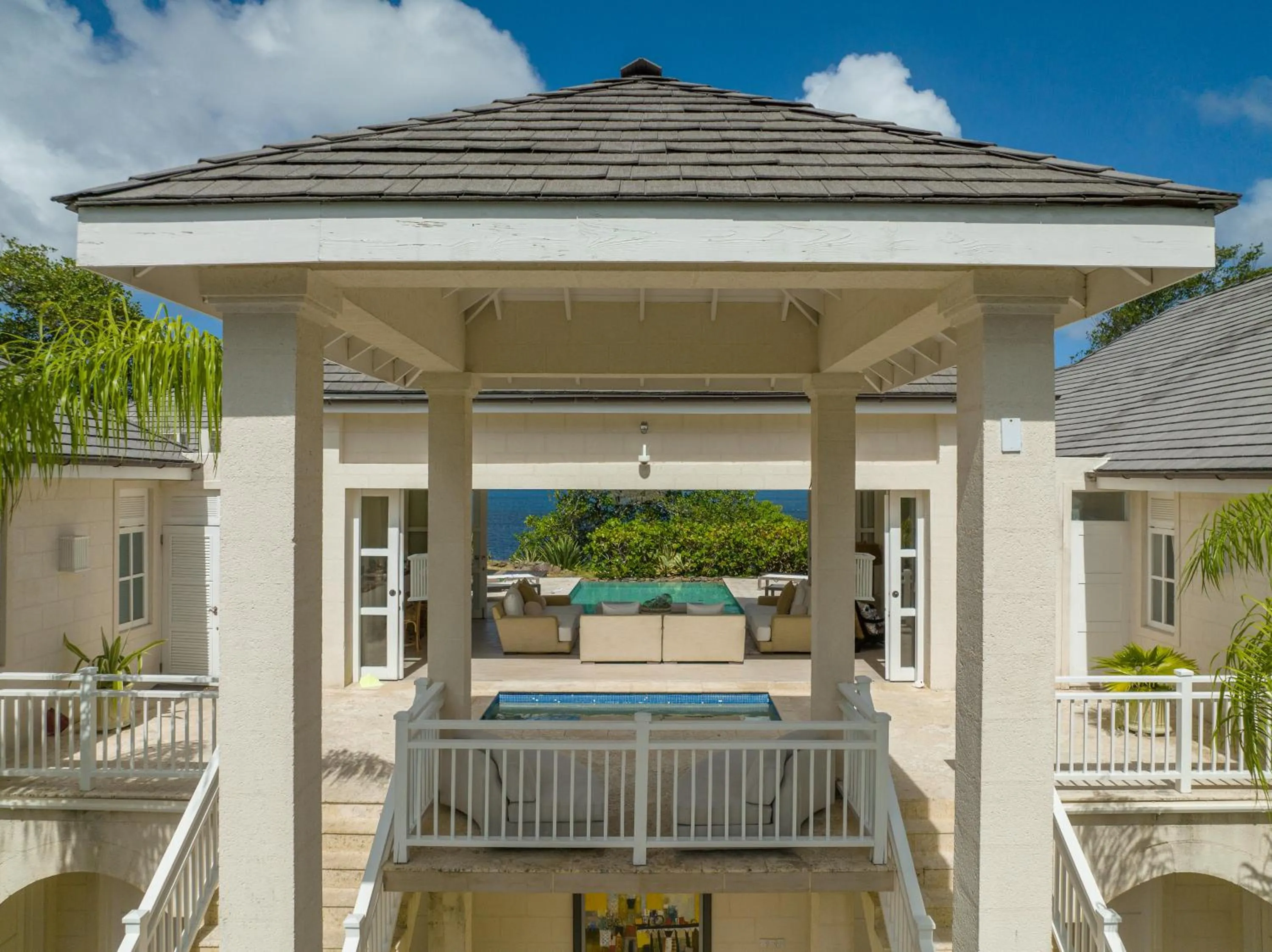 Patio in The Liming Bequia