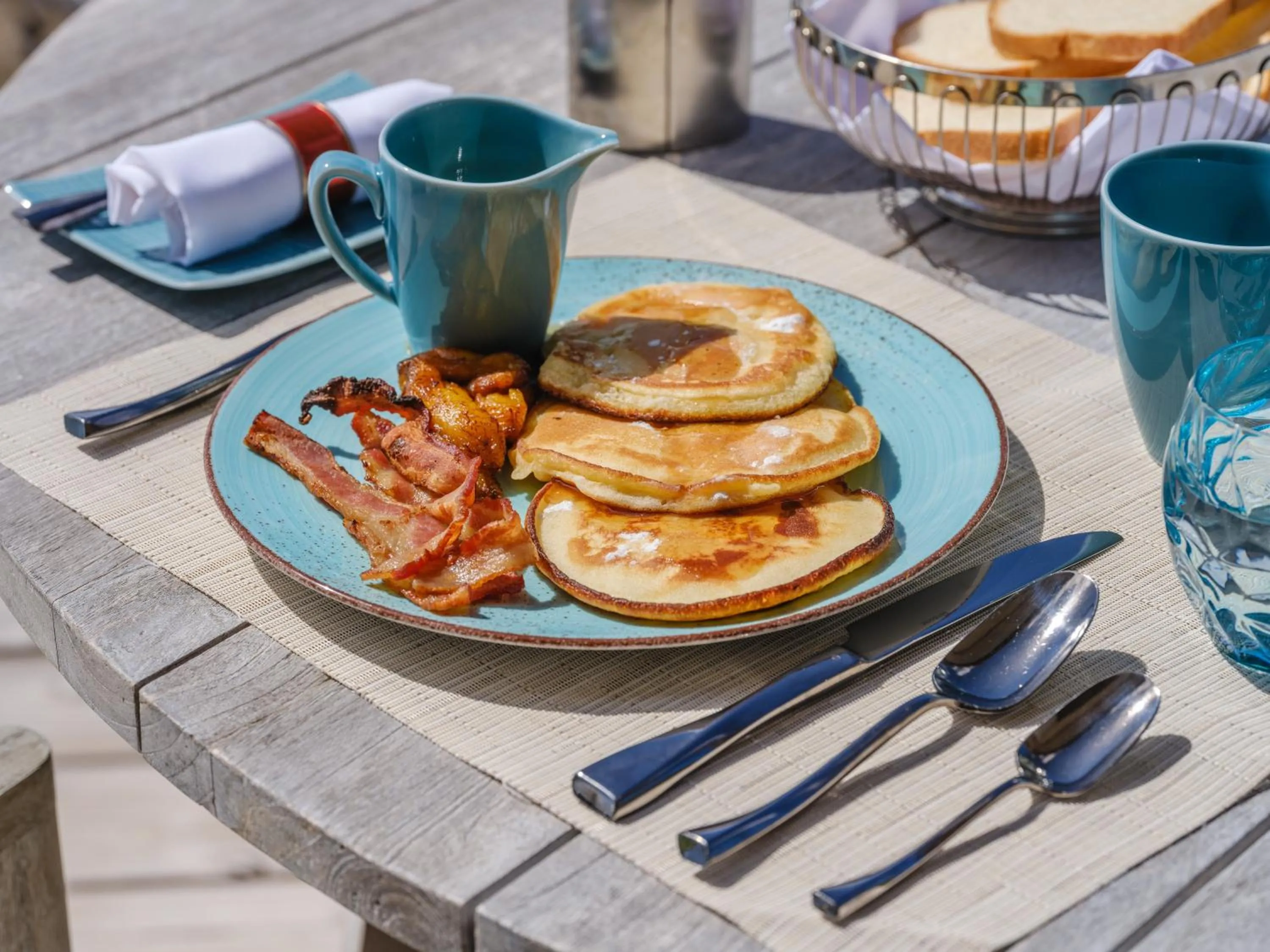 Restaurant/places to eat in The Liming Bequia