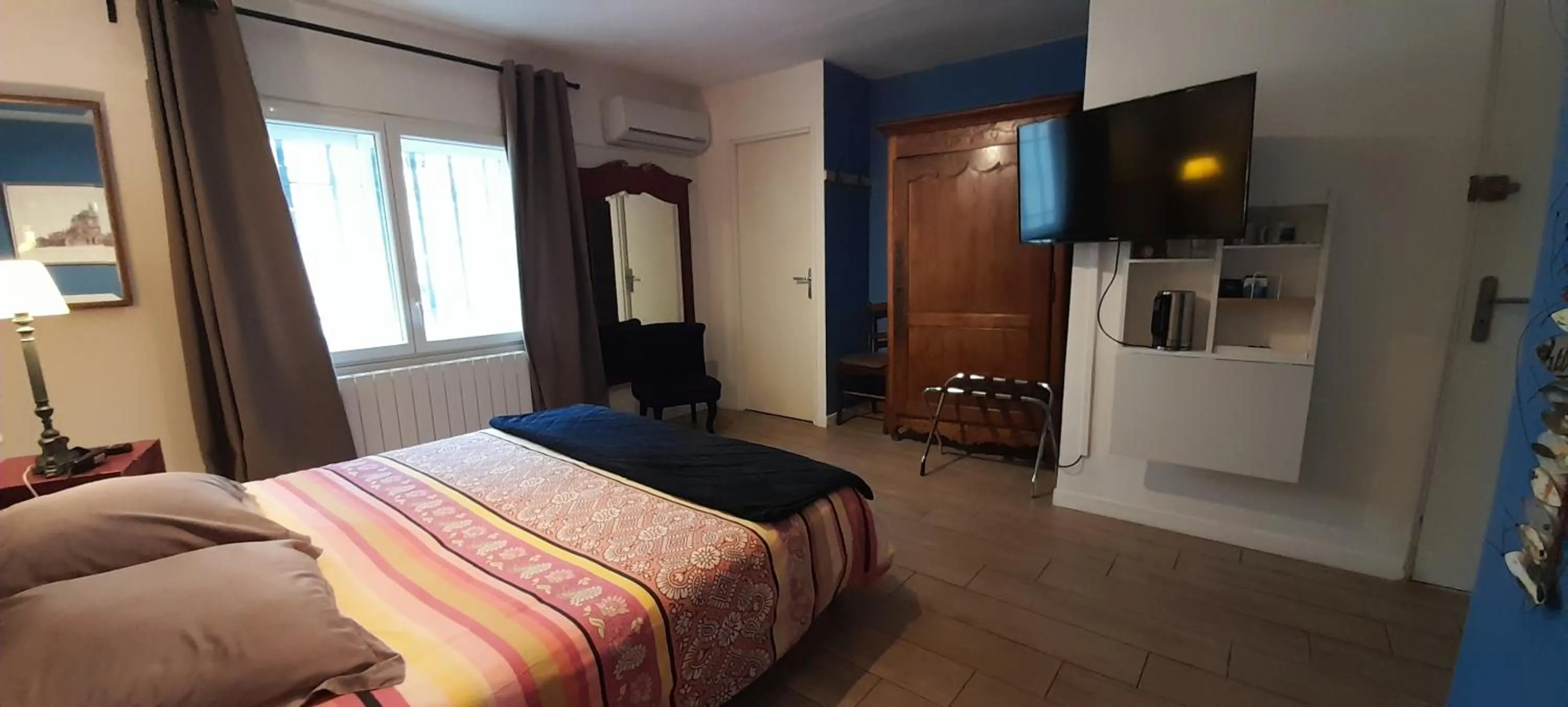 Bed in Le jardin bernard PERRIER