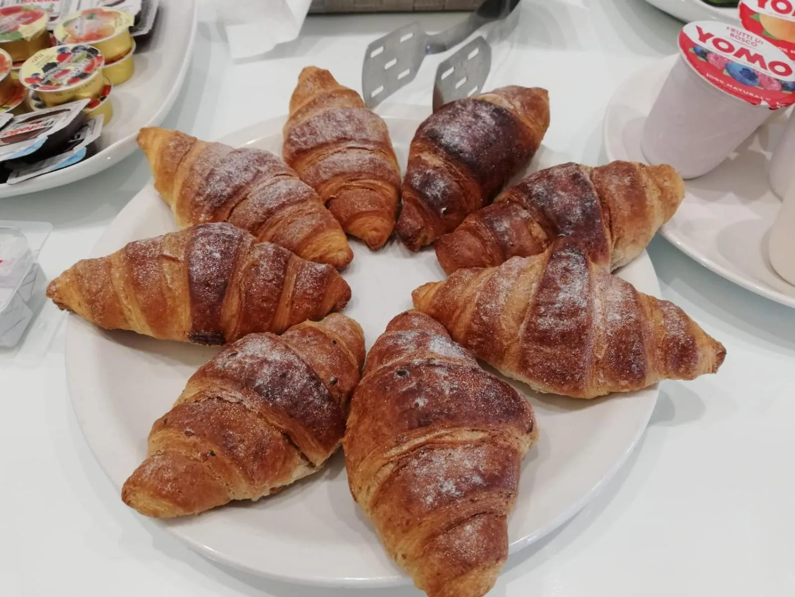 Continental breakfast in Villa dei Tigli Resort & SPA