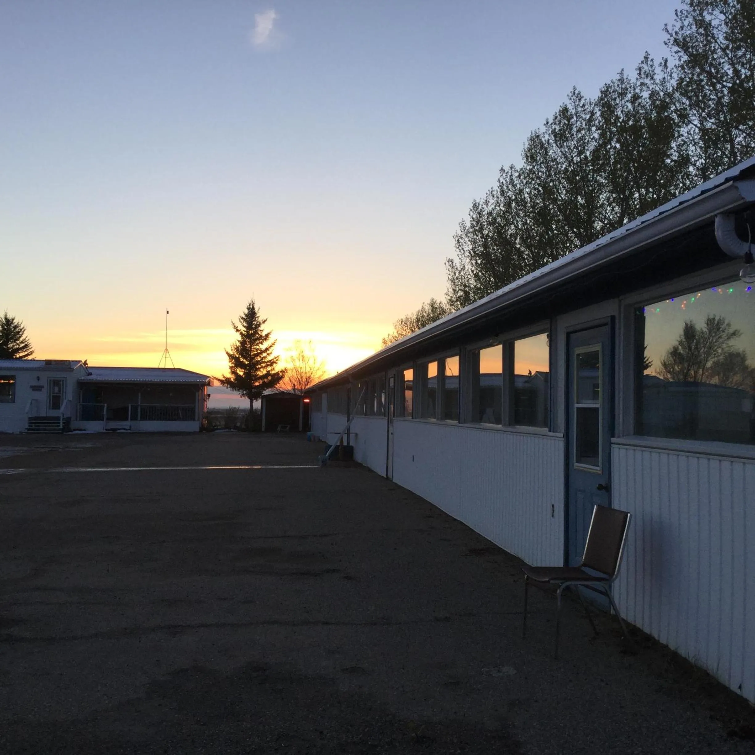 Sunset in Raval Paradise Motel and RV Park