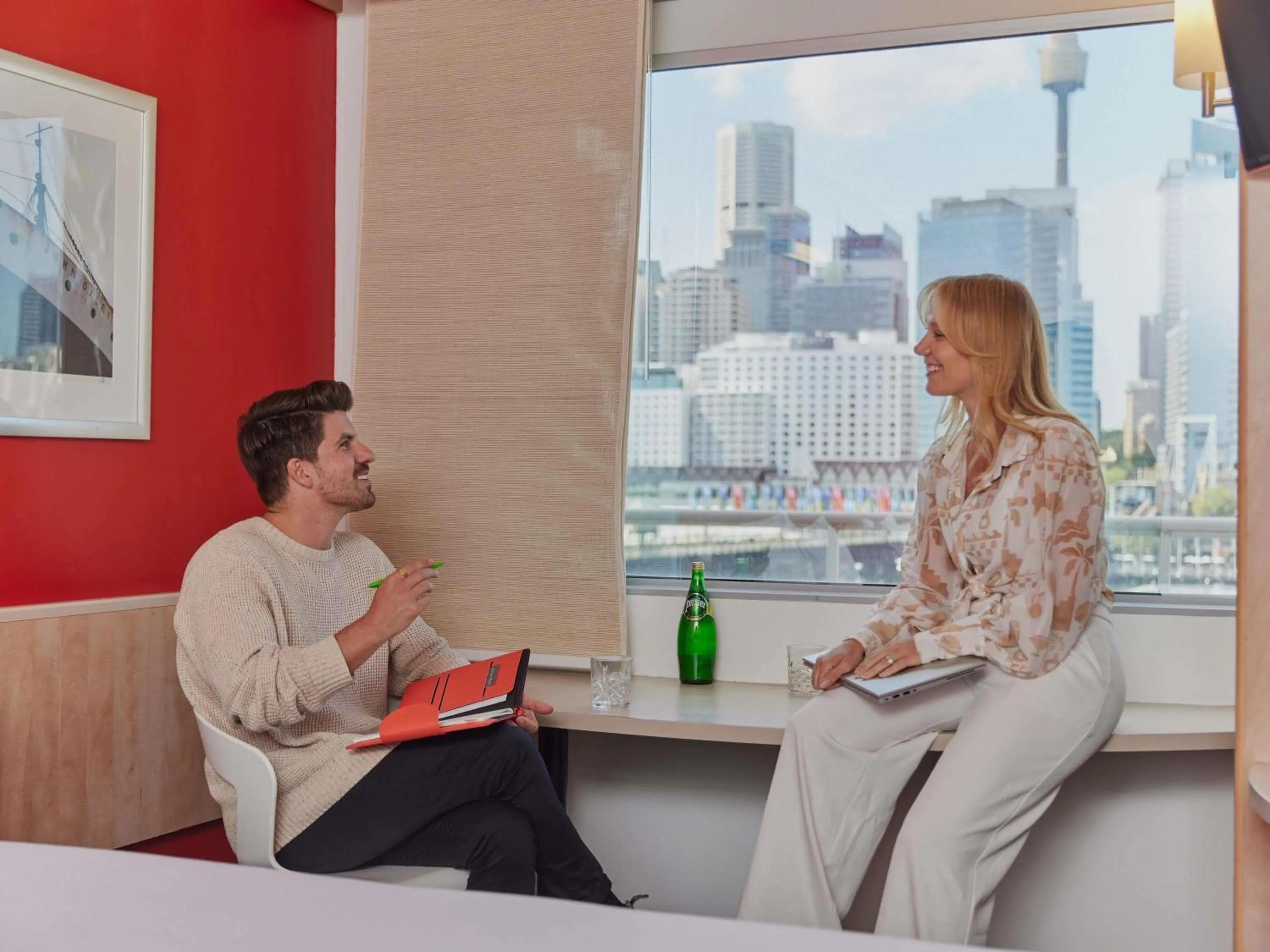 Bedroom in ibis Sydney Darling Harbour