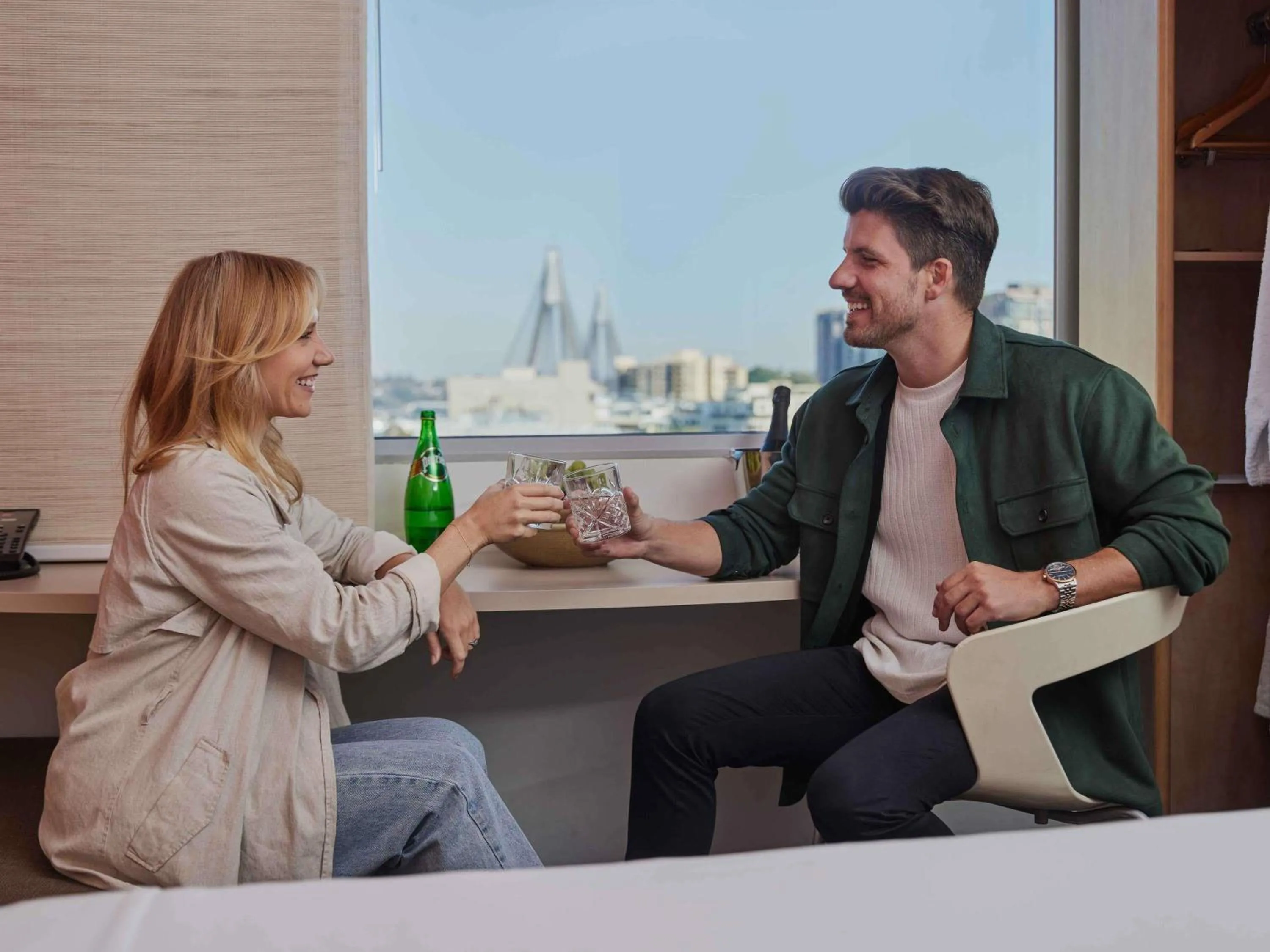 Bedroom in ibis Sydney Darling Harbour