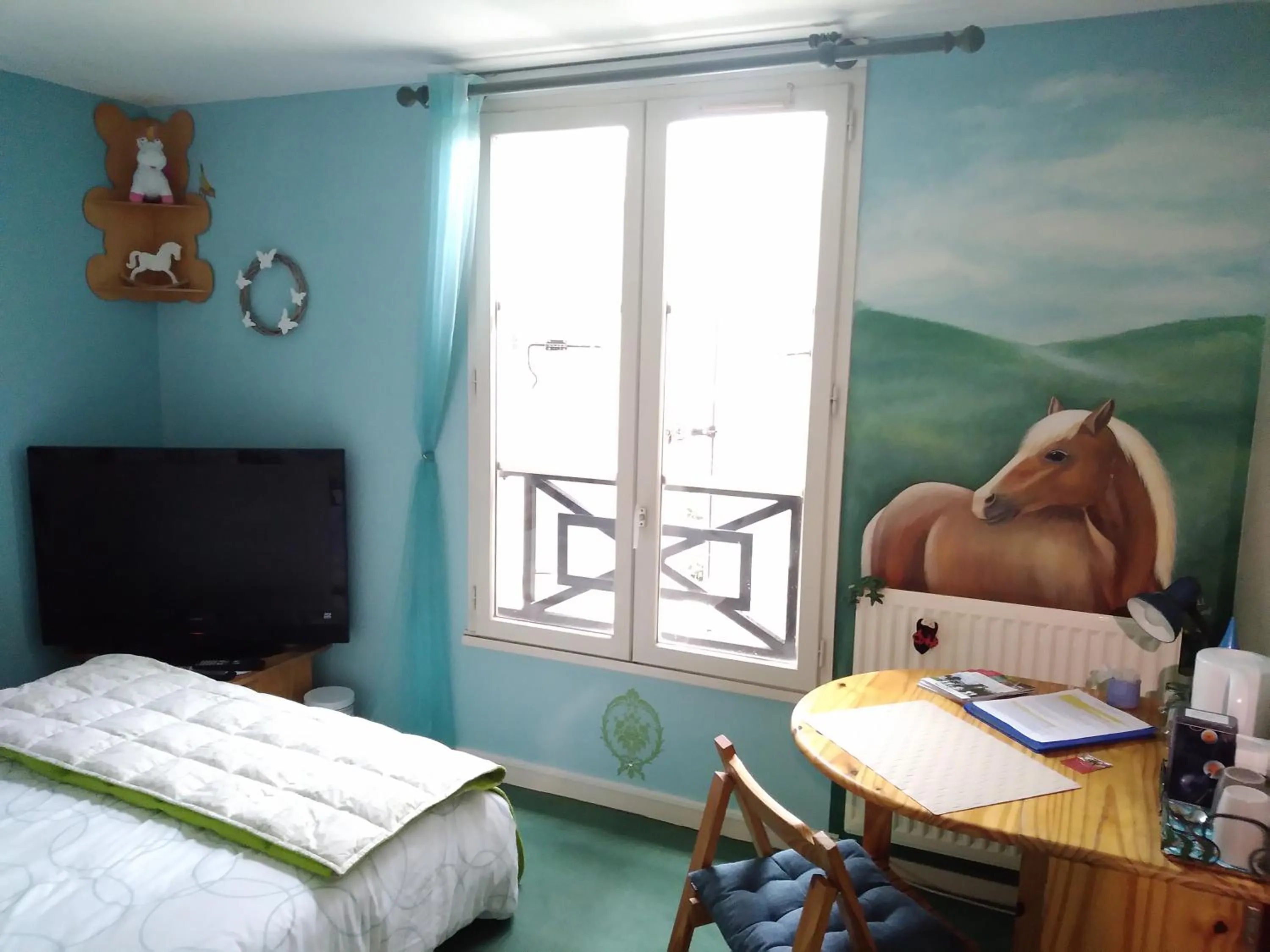 TV and multimedia, Bed in Chambres d'hôtes du Port aux Cerises