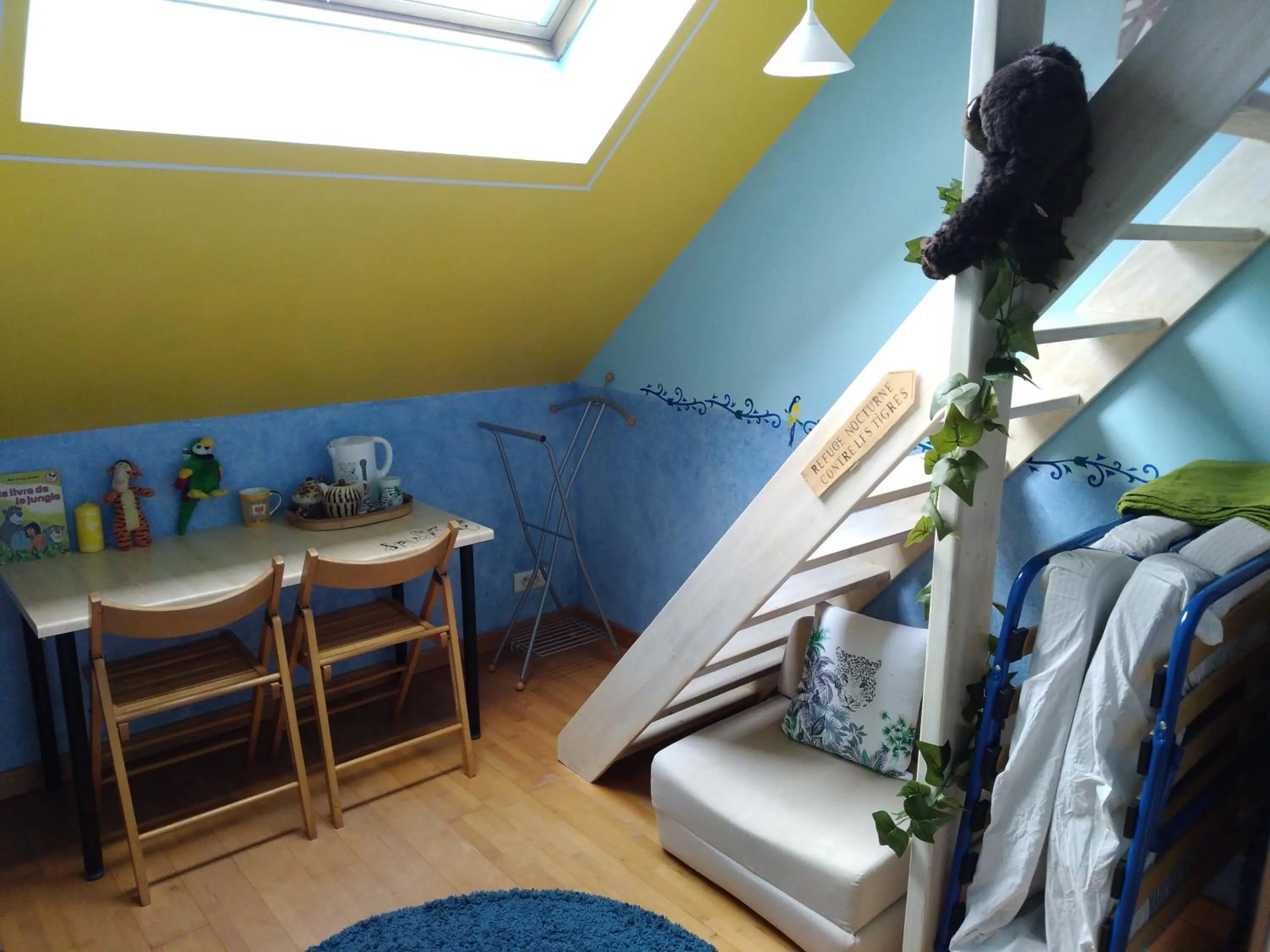 Living room in Chambres d'hôtes du Port aux Cerises