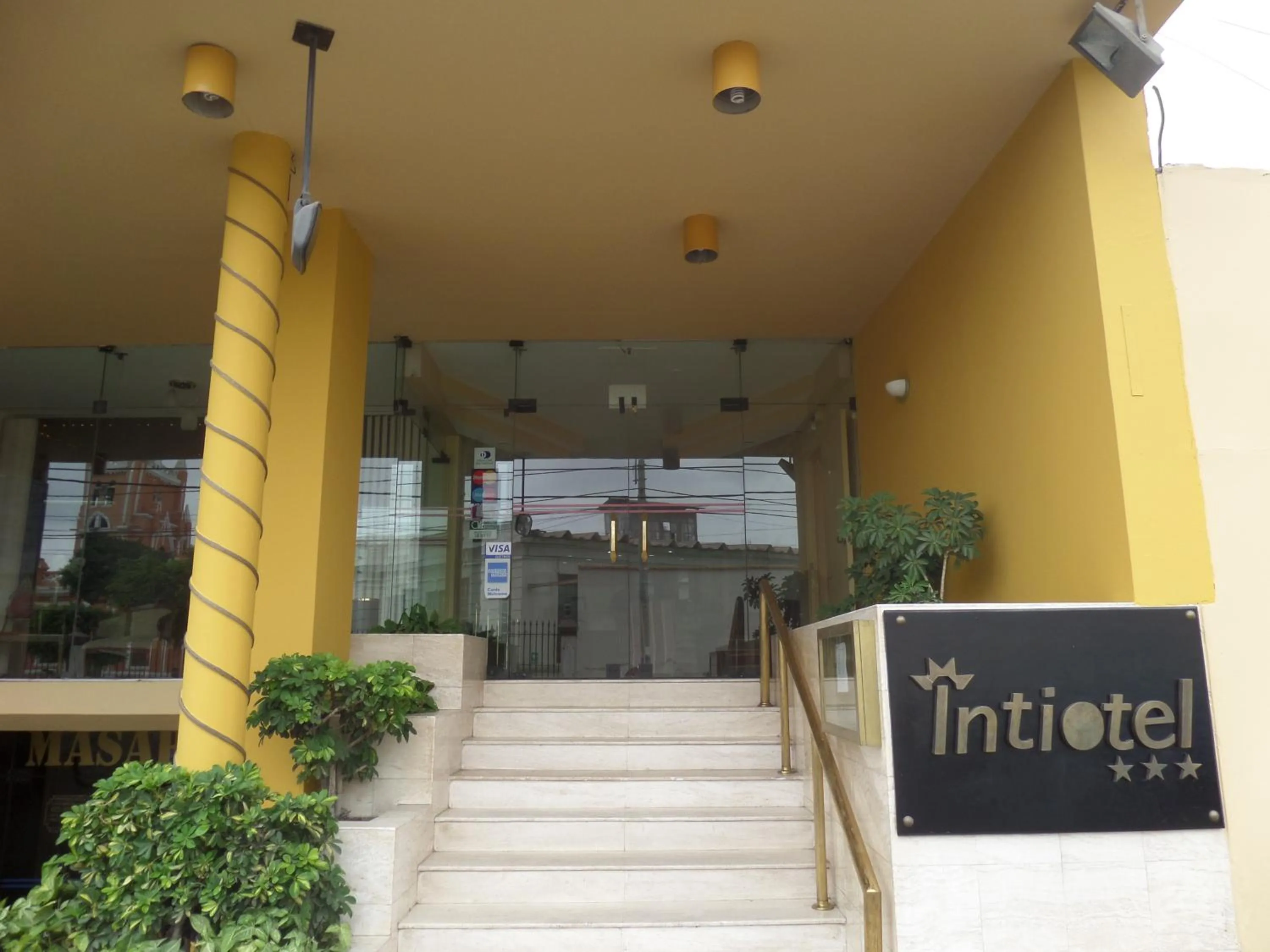 Facade/entrance in Intiotel Chiclayo