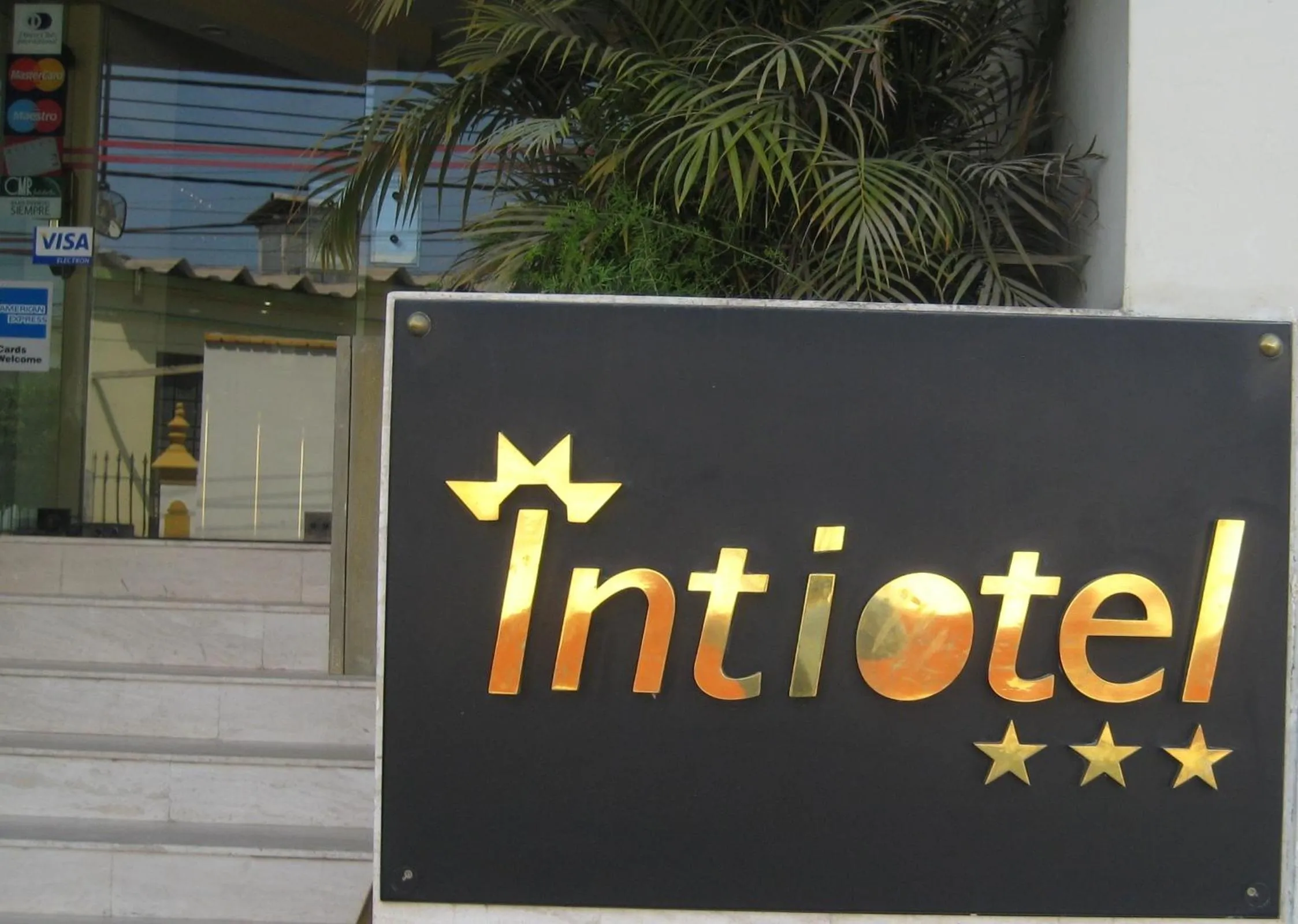 Property logo or sign in Intiotel Chiclayo