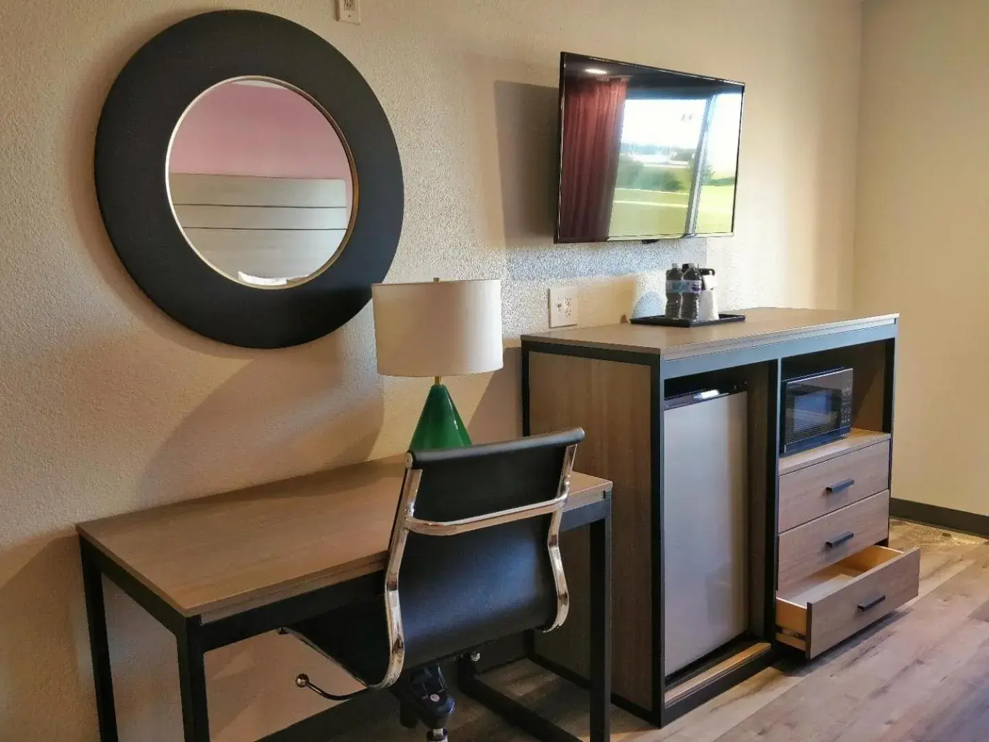 Arya Inn and Suites Arya Inn and Suites