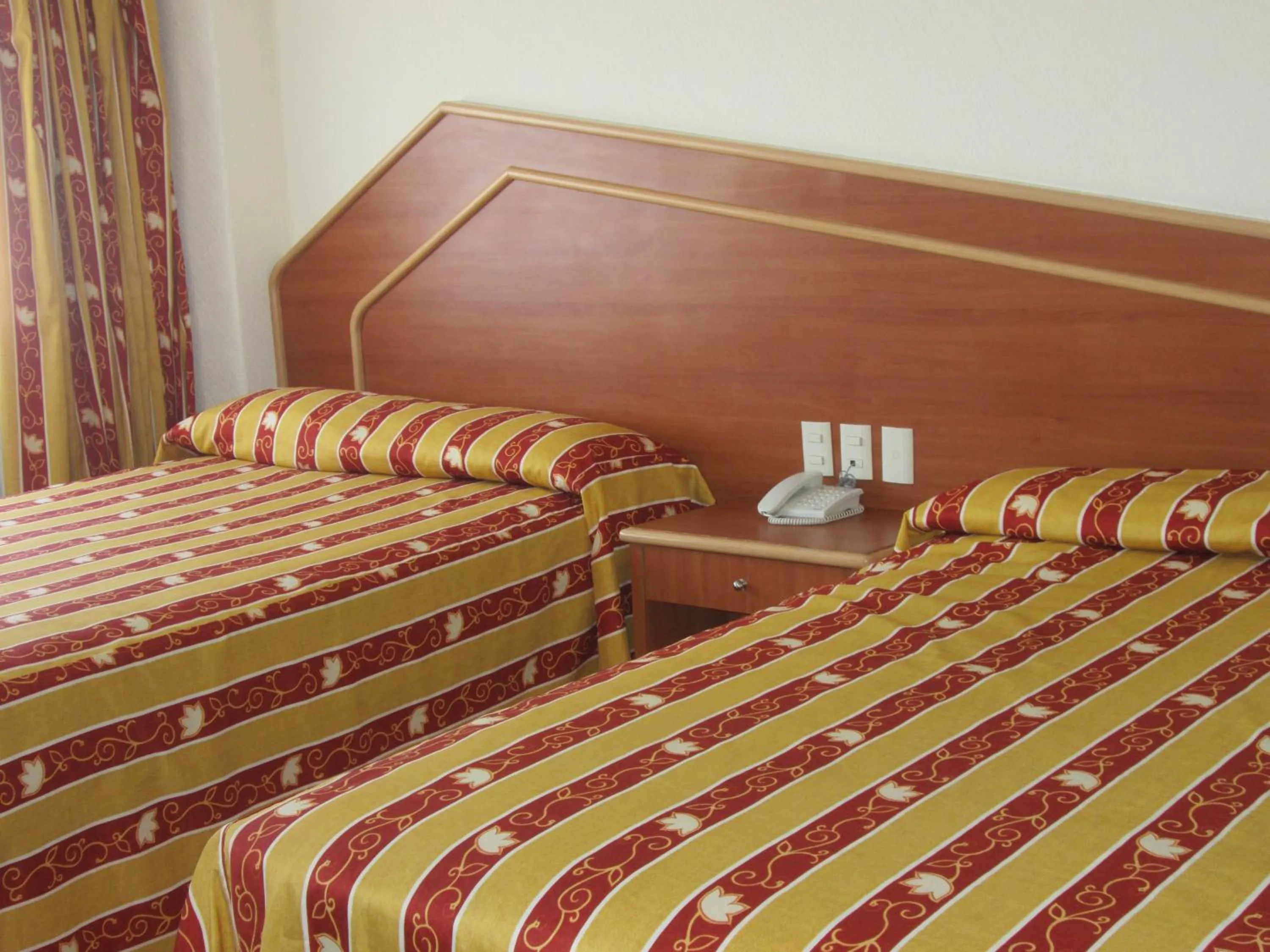 Bed in Hotel Premier