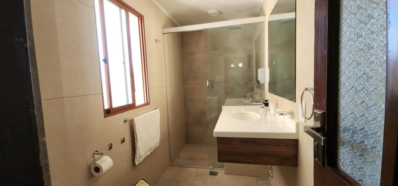 Shower in Hotel Carmen