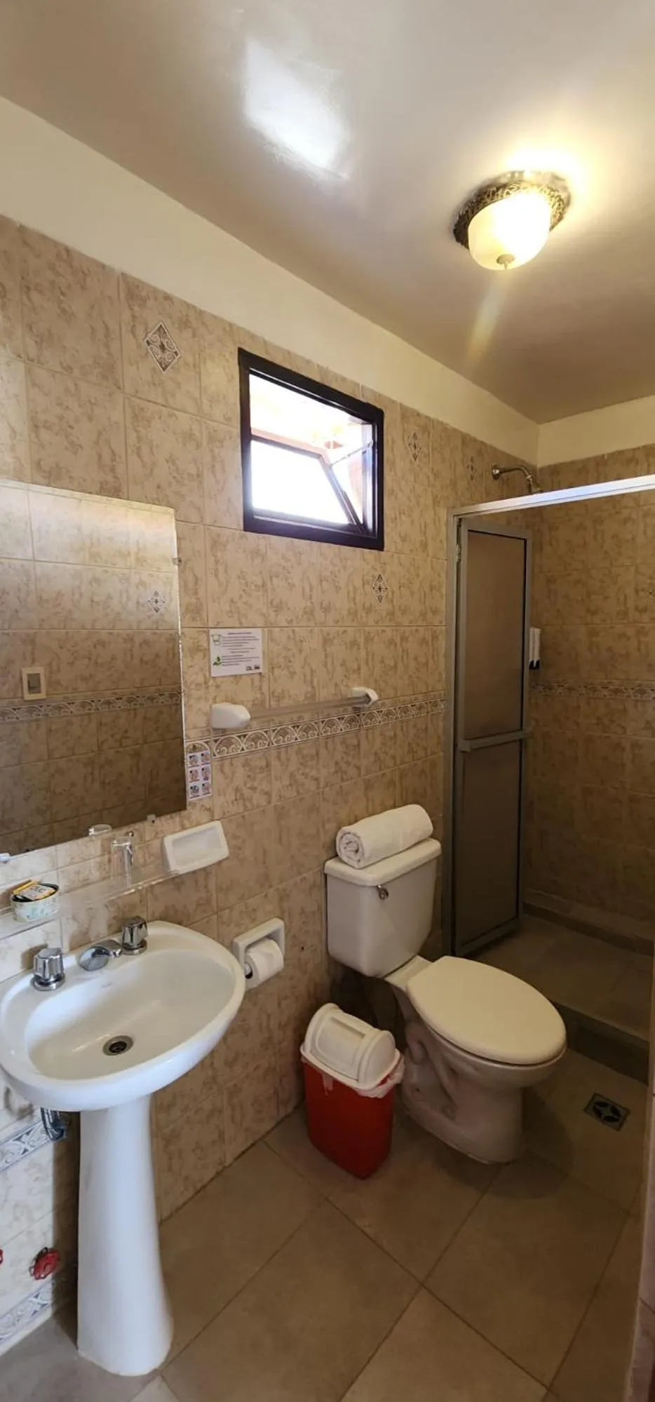 Bathroom in Hotel Carmen