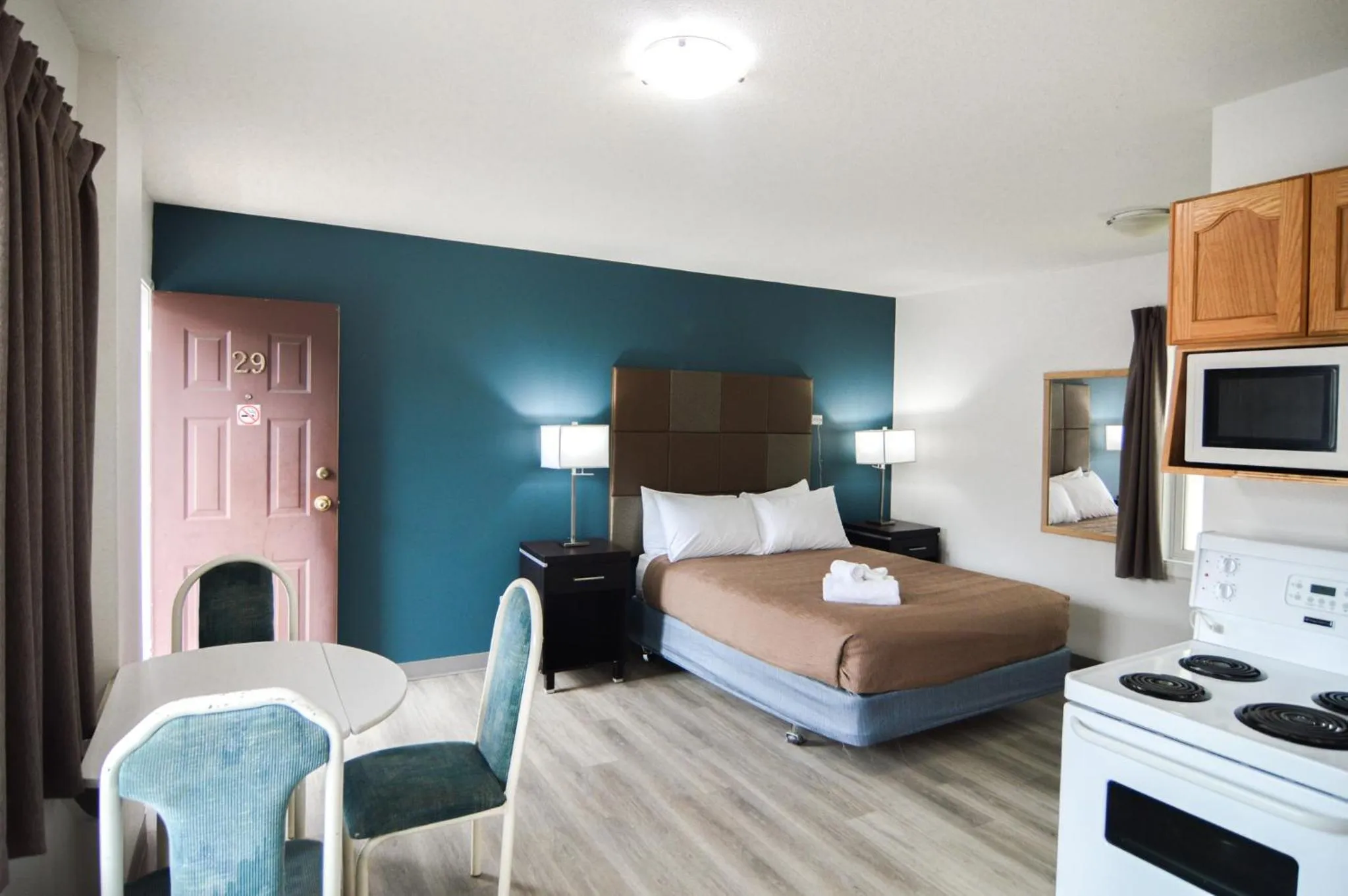 Bed in Shoreline Resort Condominiums