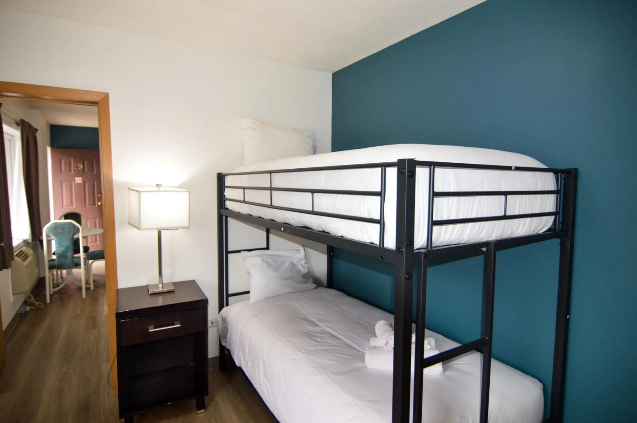 Bedroom, Bed in Shoreline Resort Condominiums
