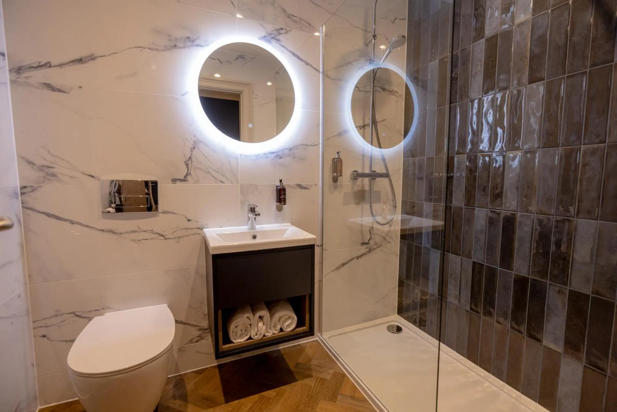 Shower in Brisbane House Hotel