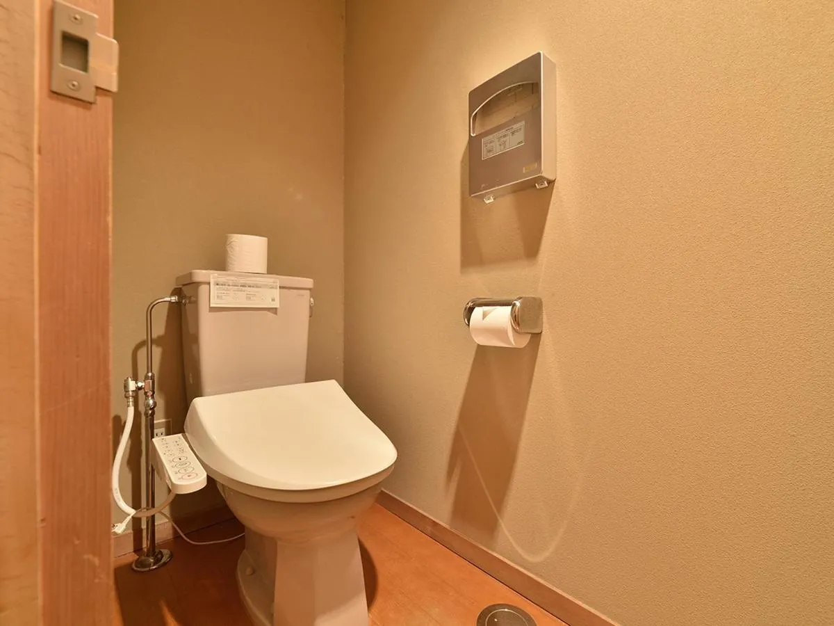 Toilet in Bouzantei Kotobuki