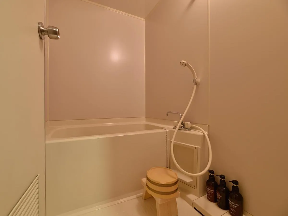 Shower in Bouzantei Kotobuki