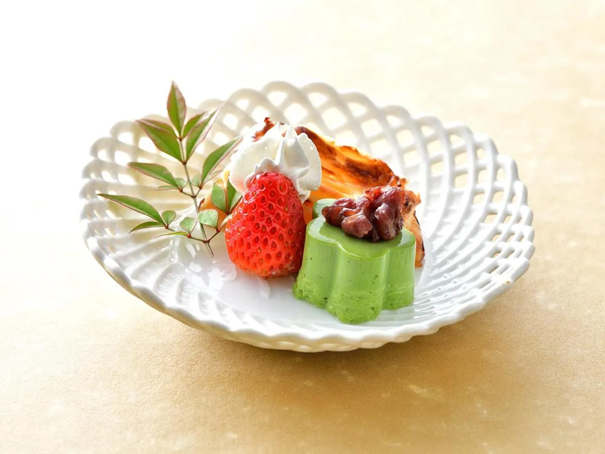 Food in Bouzantei Kotobuki