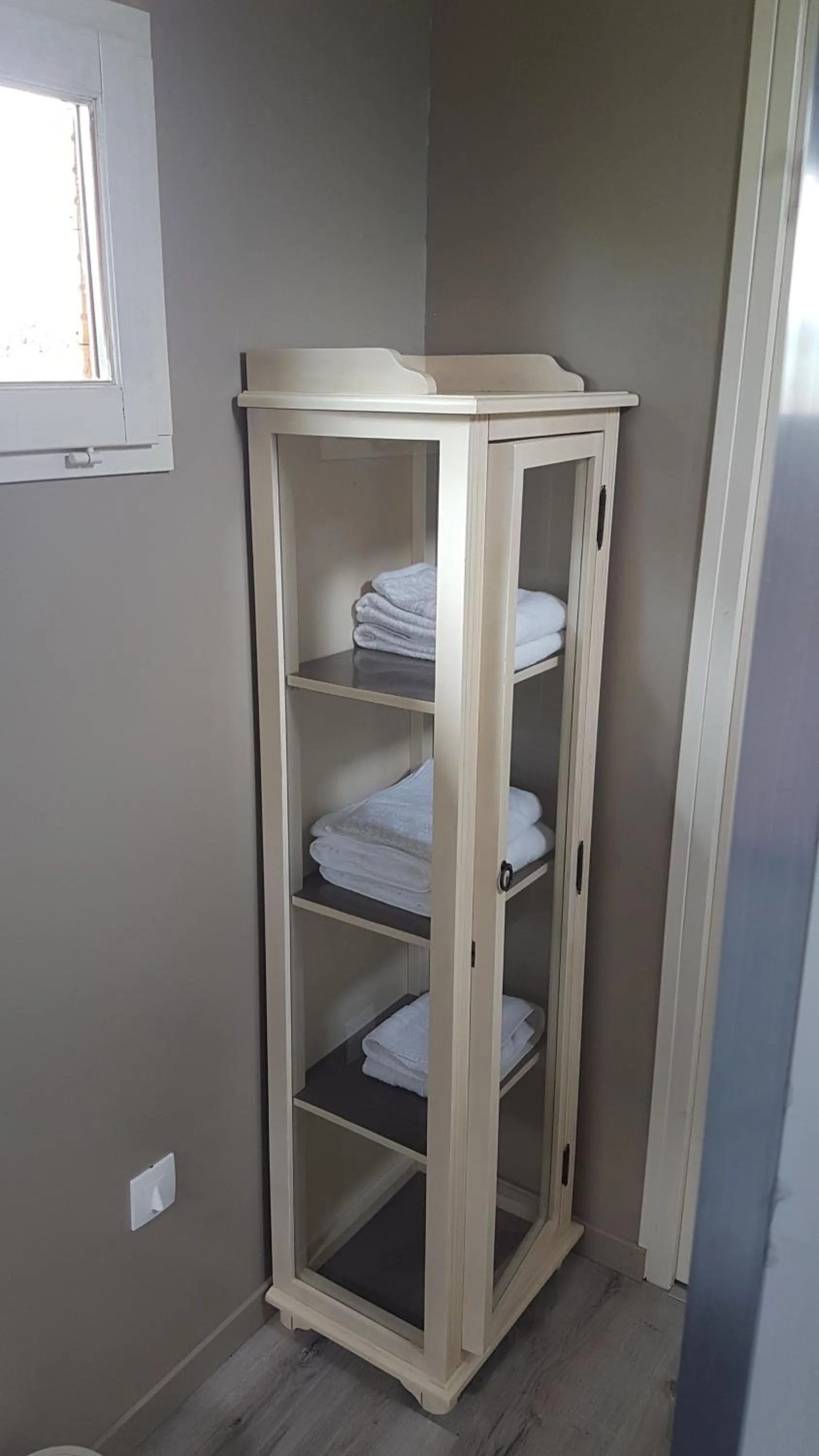 towels in La THIBAUDIERE Tilleul