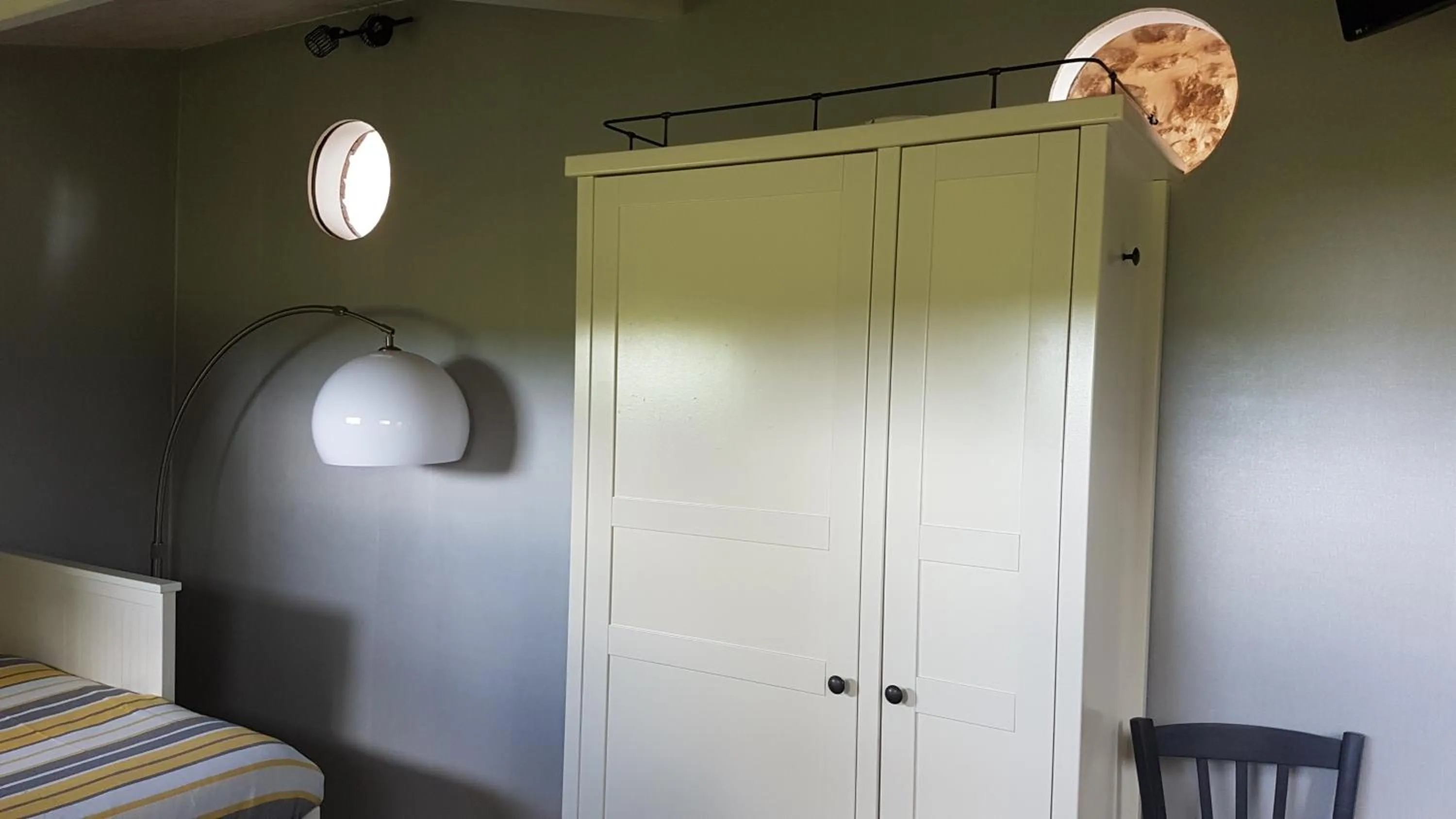 Bedroom, Bed in La THIBAUDIERE Tilleul