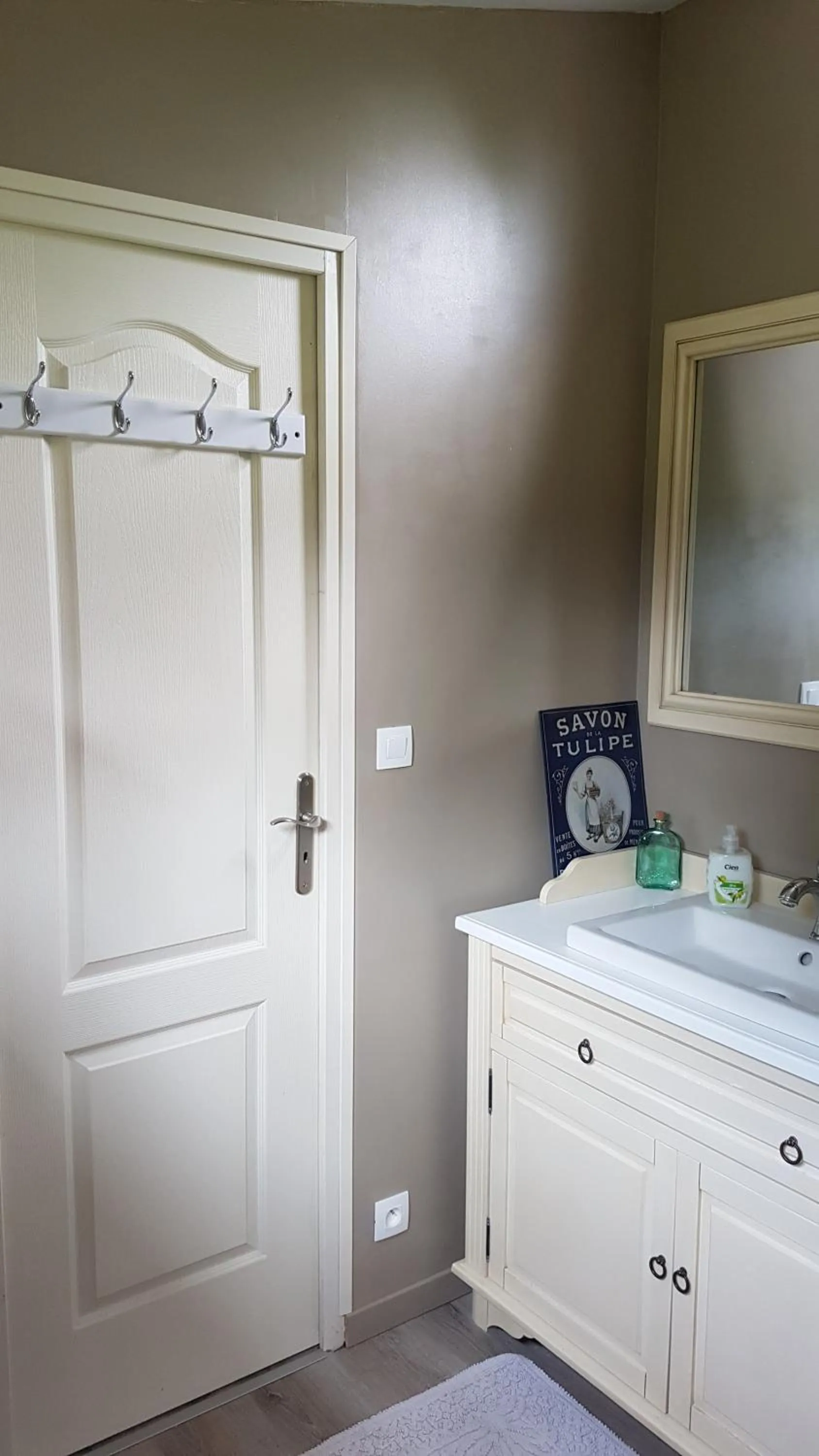 Bathroom in La THIBAUDIERE Tilleul